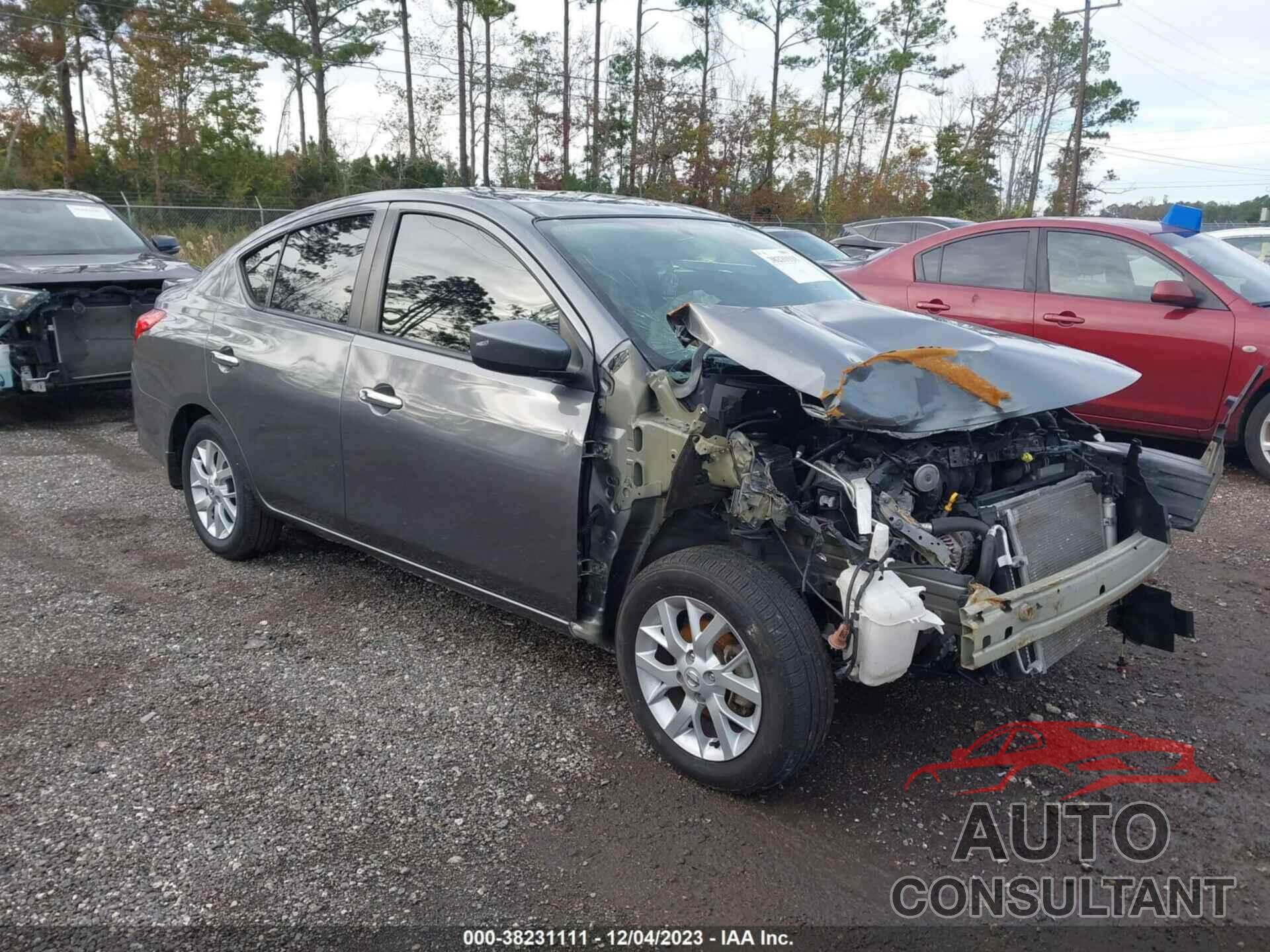 NISSAN VERSA 2018 - 3N1CN7AP3JL833124