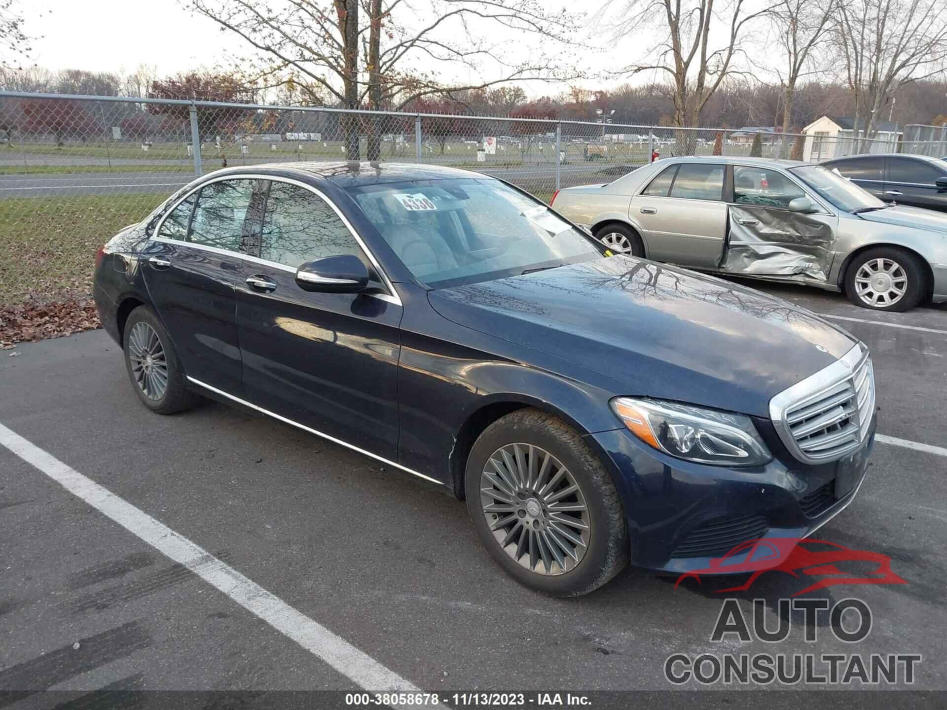 MERCEDES-BENZ C 300 2015 - 55SWF4KB7FU056475