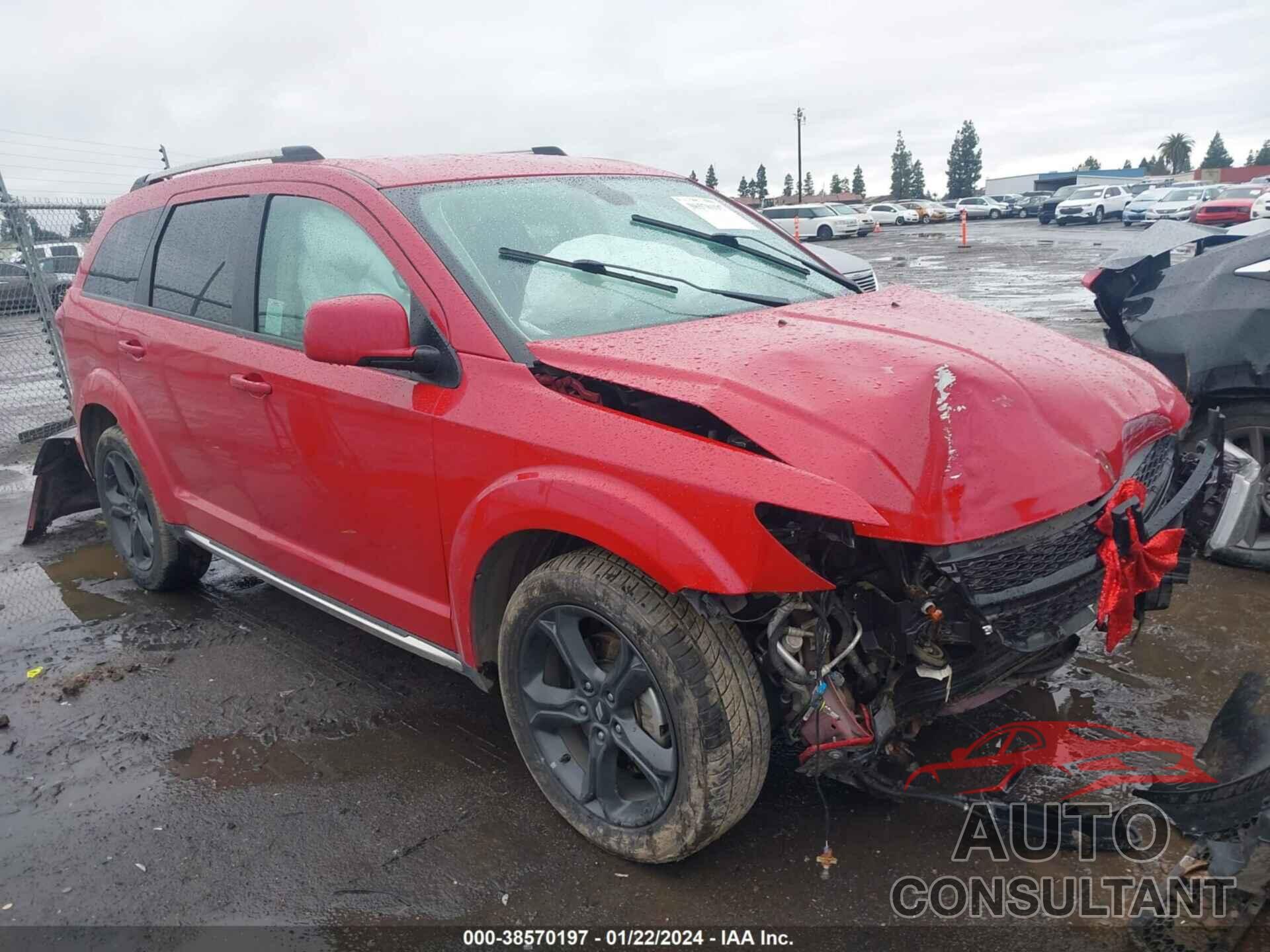 DODGE JOURNEY 2018 - 3C4PDCGG2JT409001