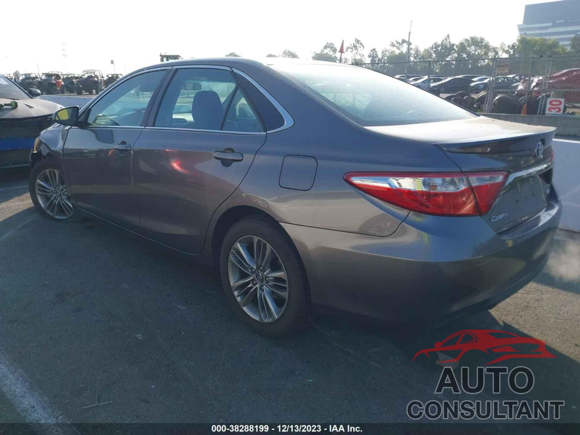 TOYOTA CAMRY 2017 - 4T1BF1FK8HU704078