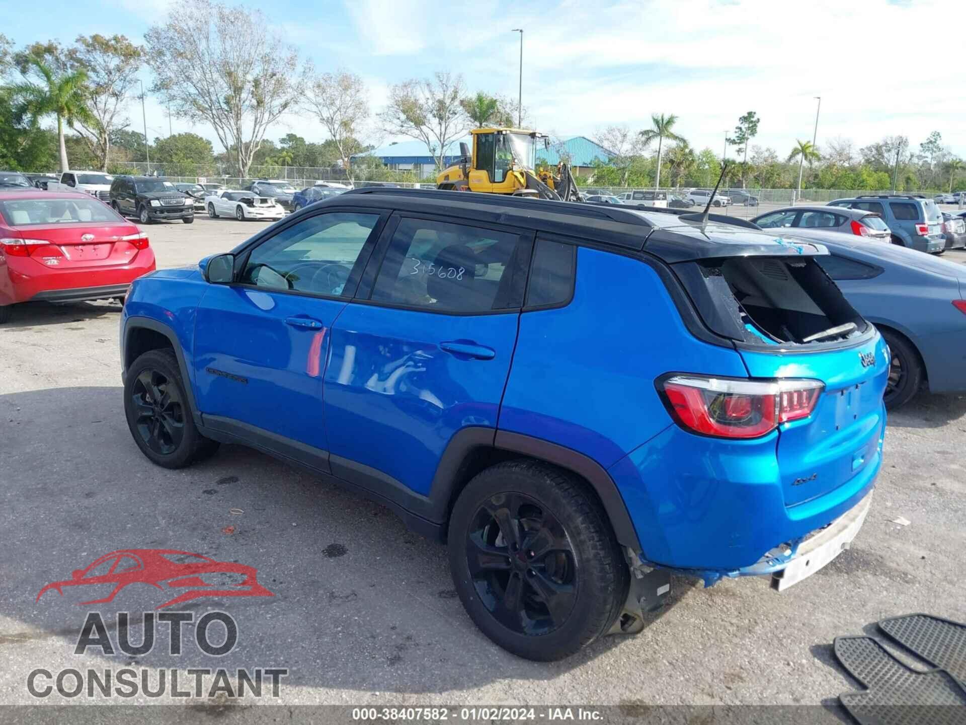JEEP COMPASS 2018 - 3C4NJDBB6JT315608