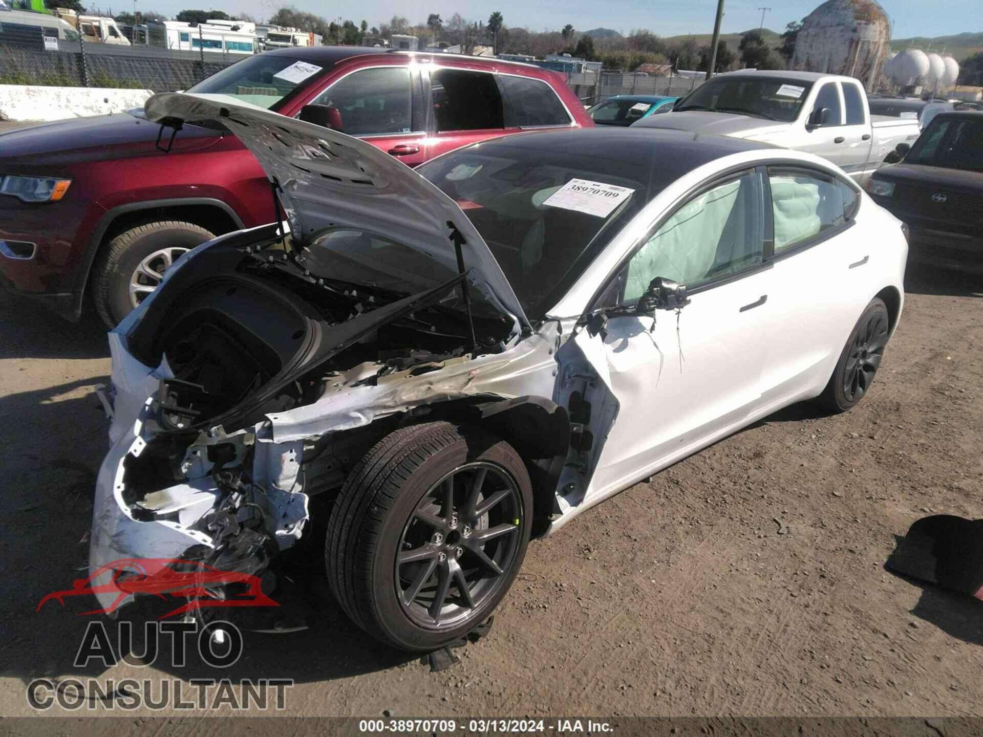 TESLA MODEL 3 2023 - 5YJ3E1EA9PF456807