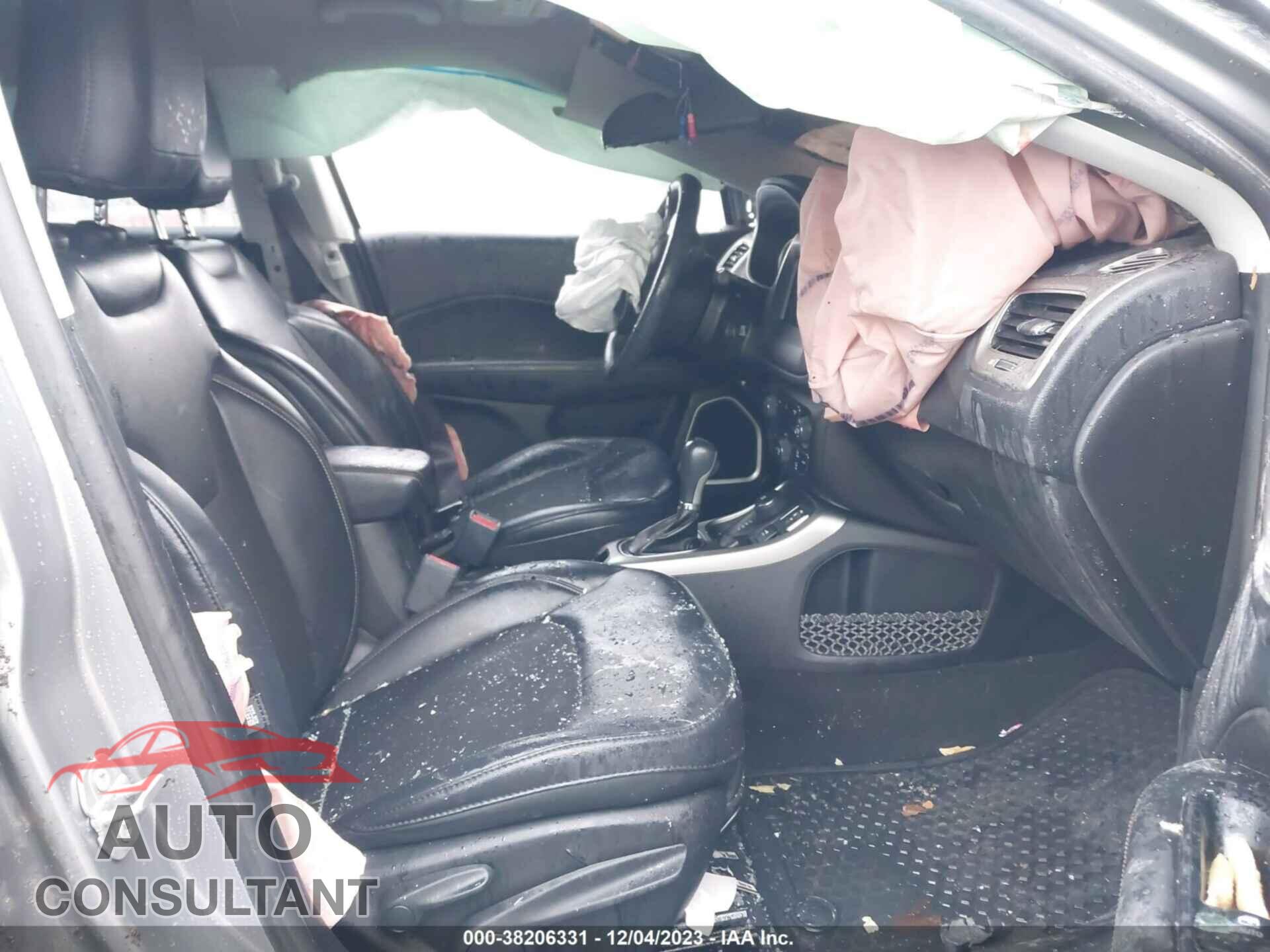 JEEP COMPASS 2017 - 3C4NJDBB0HT693076