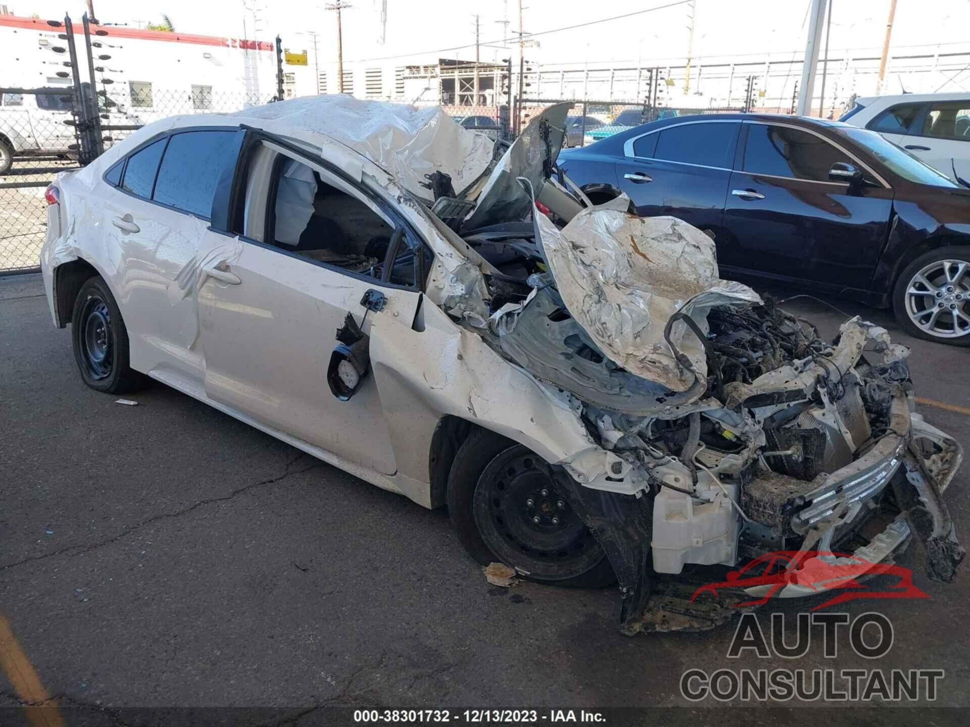 TOYOTA COROLLA 2024 - JTDBCMFE0RJ016216