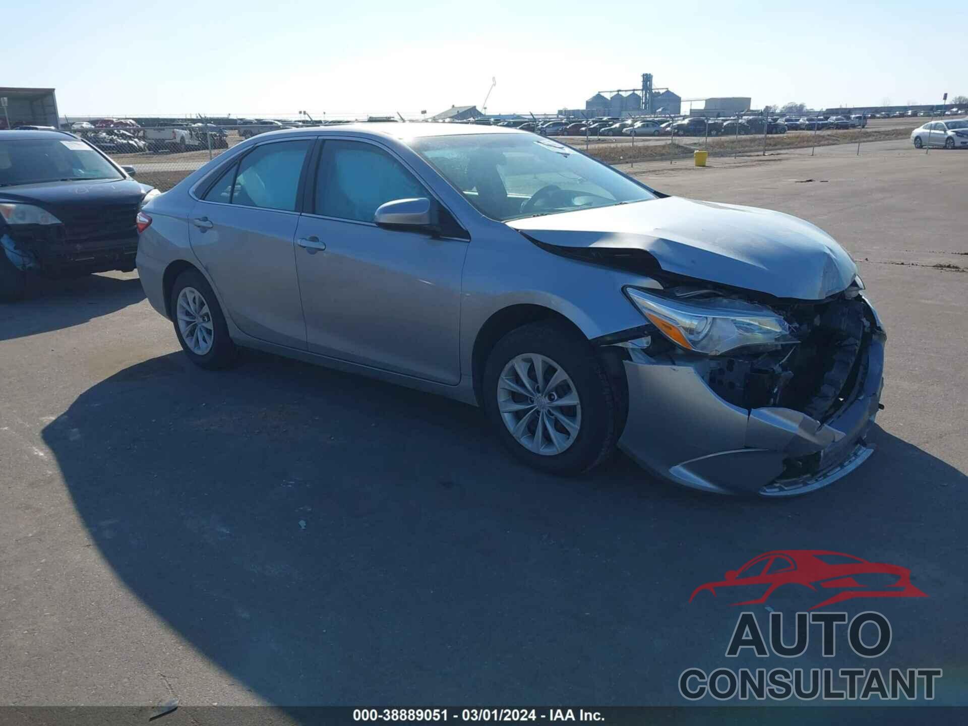 TOYOTA CAMRY 2016 - 4T4BF1FK6GR522917