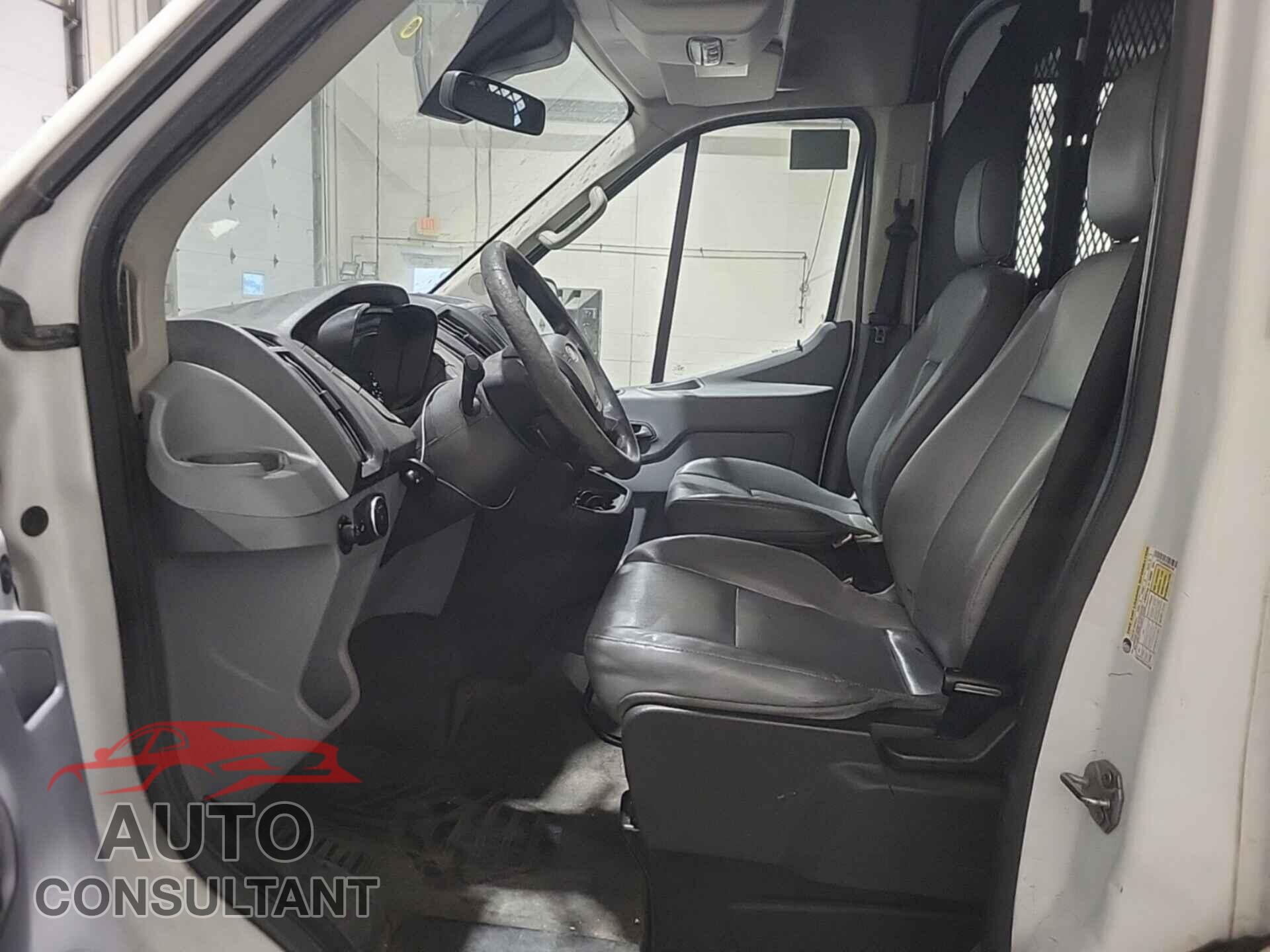 FORD TRANSIT 2016 - 1FTYR2CM4GKA35738
