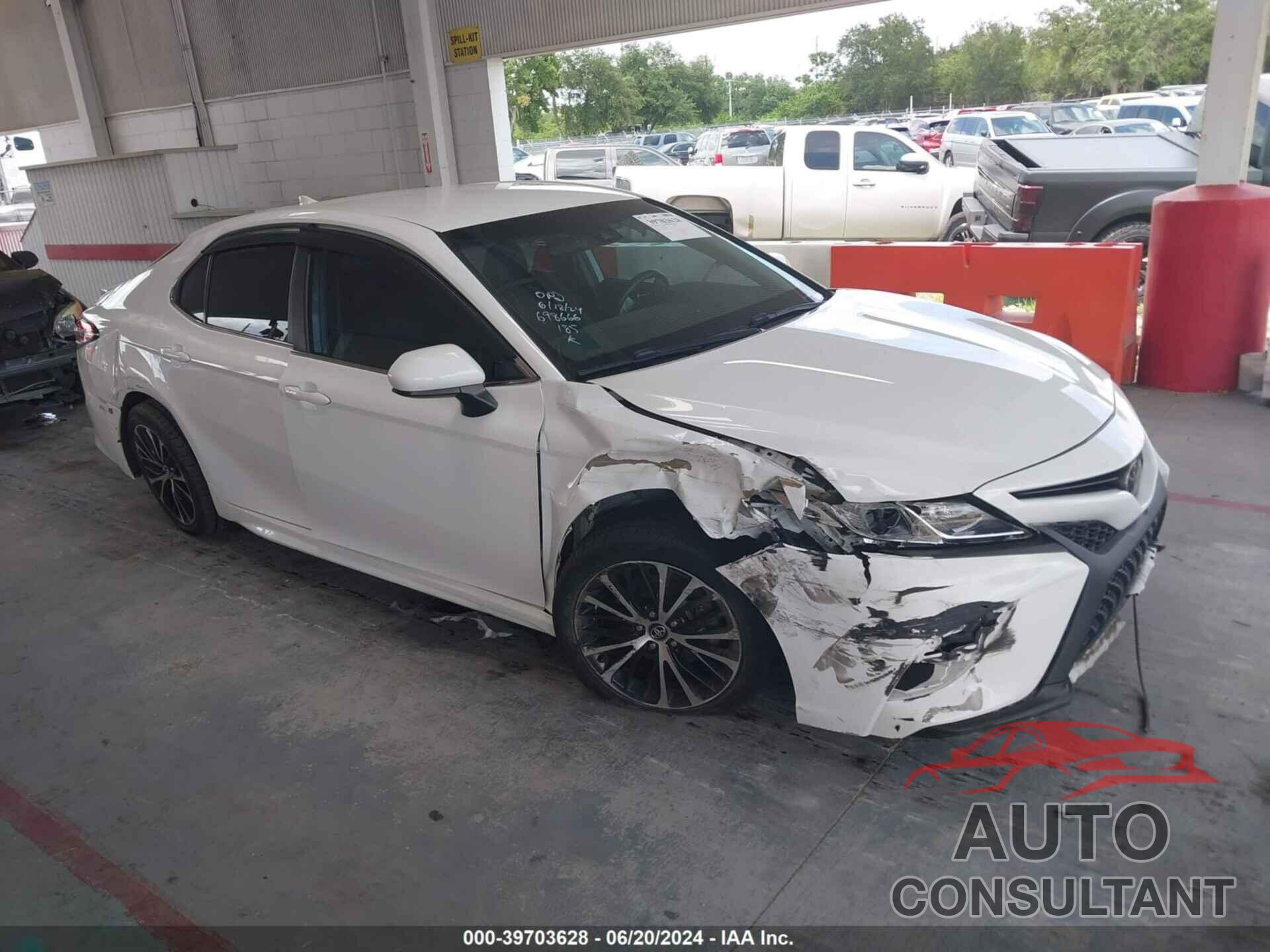 TOYOTA CAMRY 2019 - 4T1B11HKXKU813421