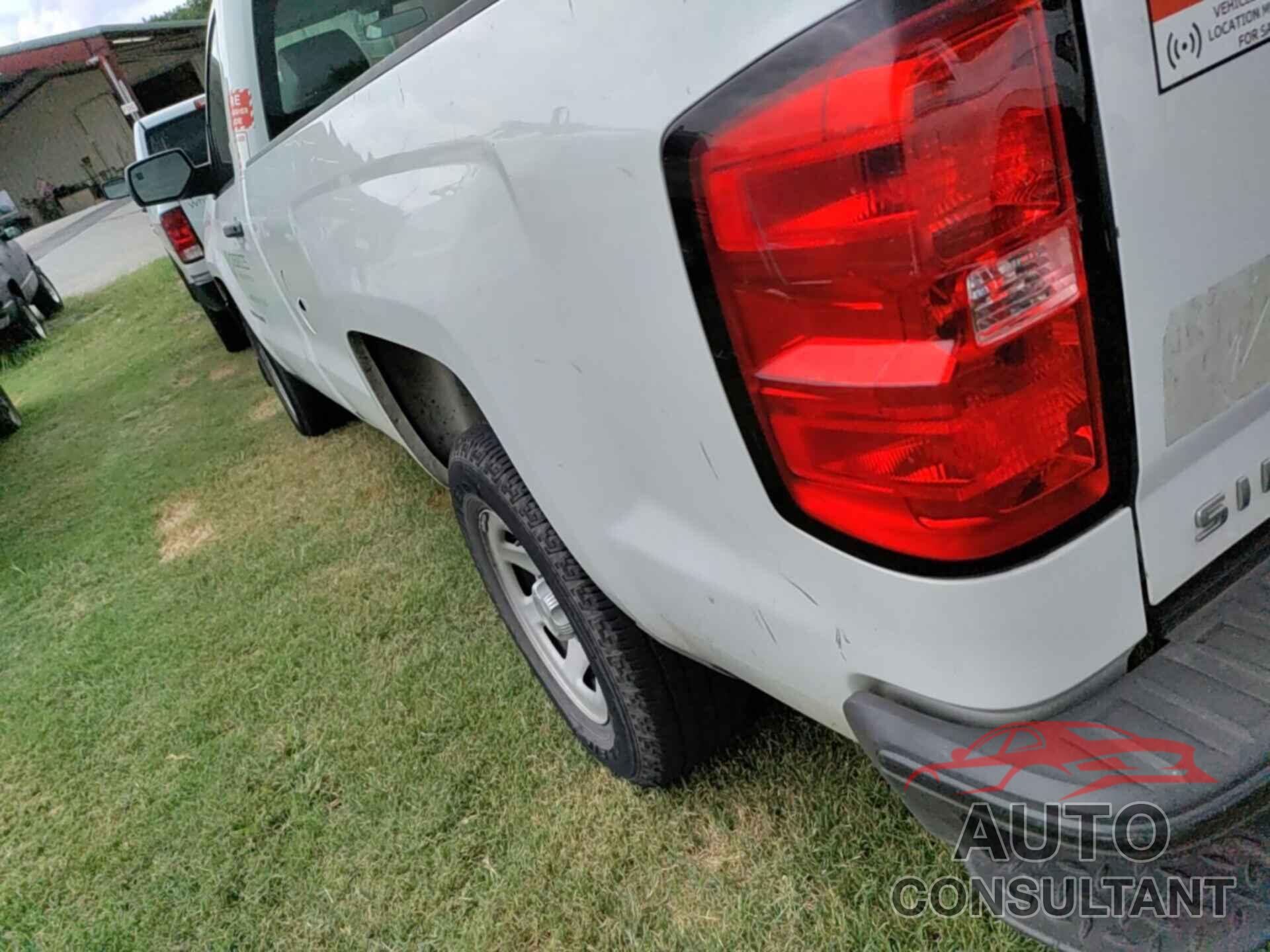 CHEVROLET SILVERADO 1500 2017 - 1GCNCNEH1HZ407597