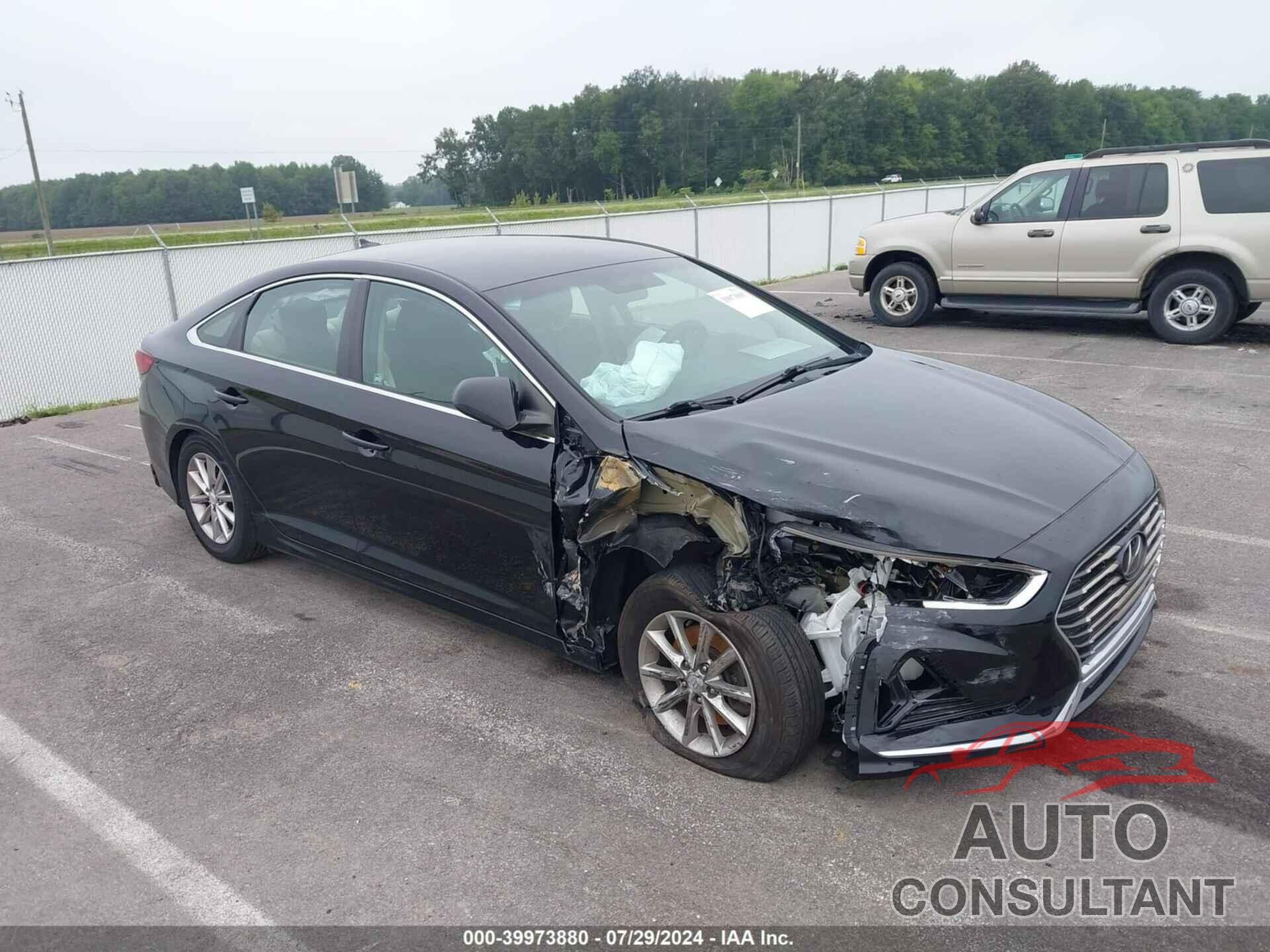 HYUNDAI SONATA 2018 - 5NPE24AF3JH691068