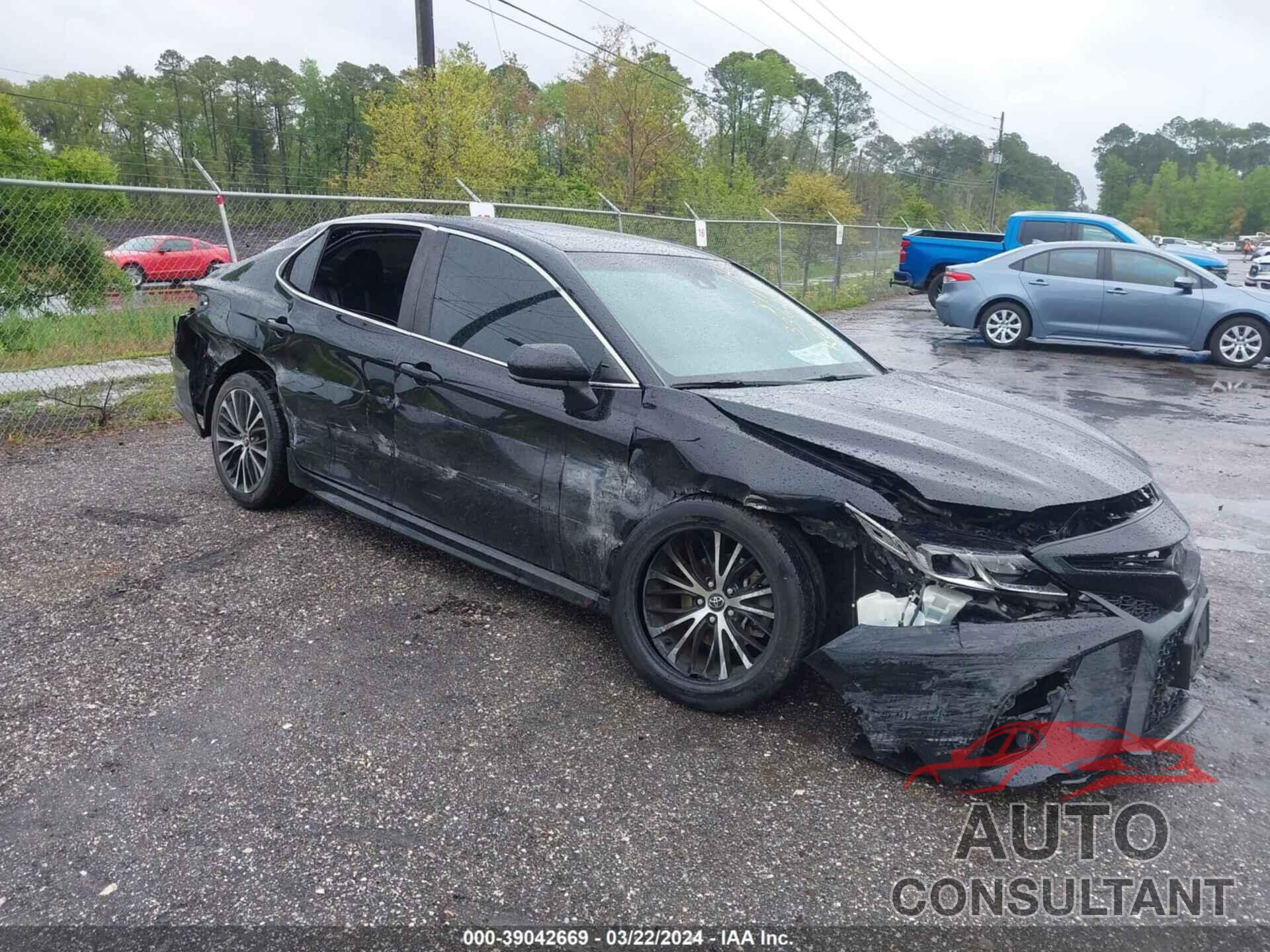 TOYOTA CAMRY 2020 - 4T1G11AK7LU336268