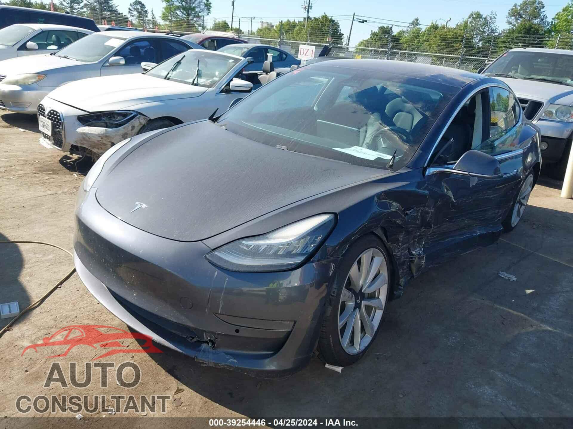 TESLA MODEL 3 2018 - 5YJ3E1EA3JF052764