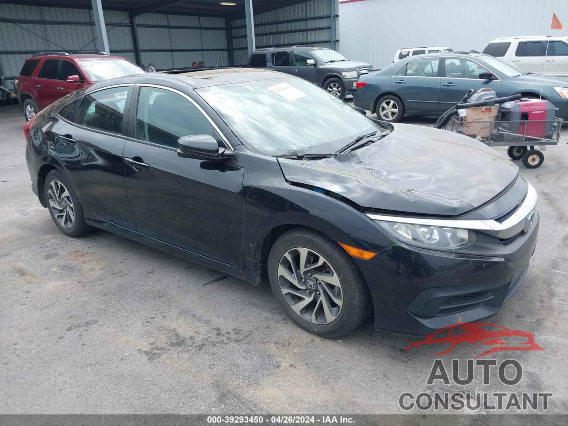 HONDA CIVIC 2018 - 2HGFC2F77JH542597