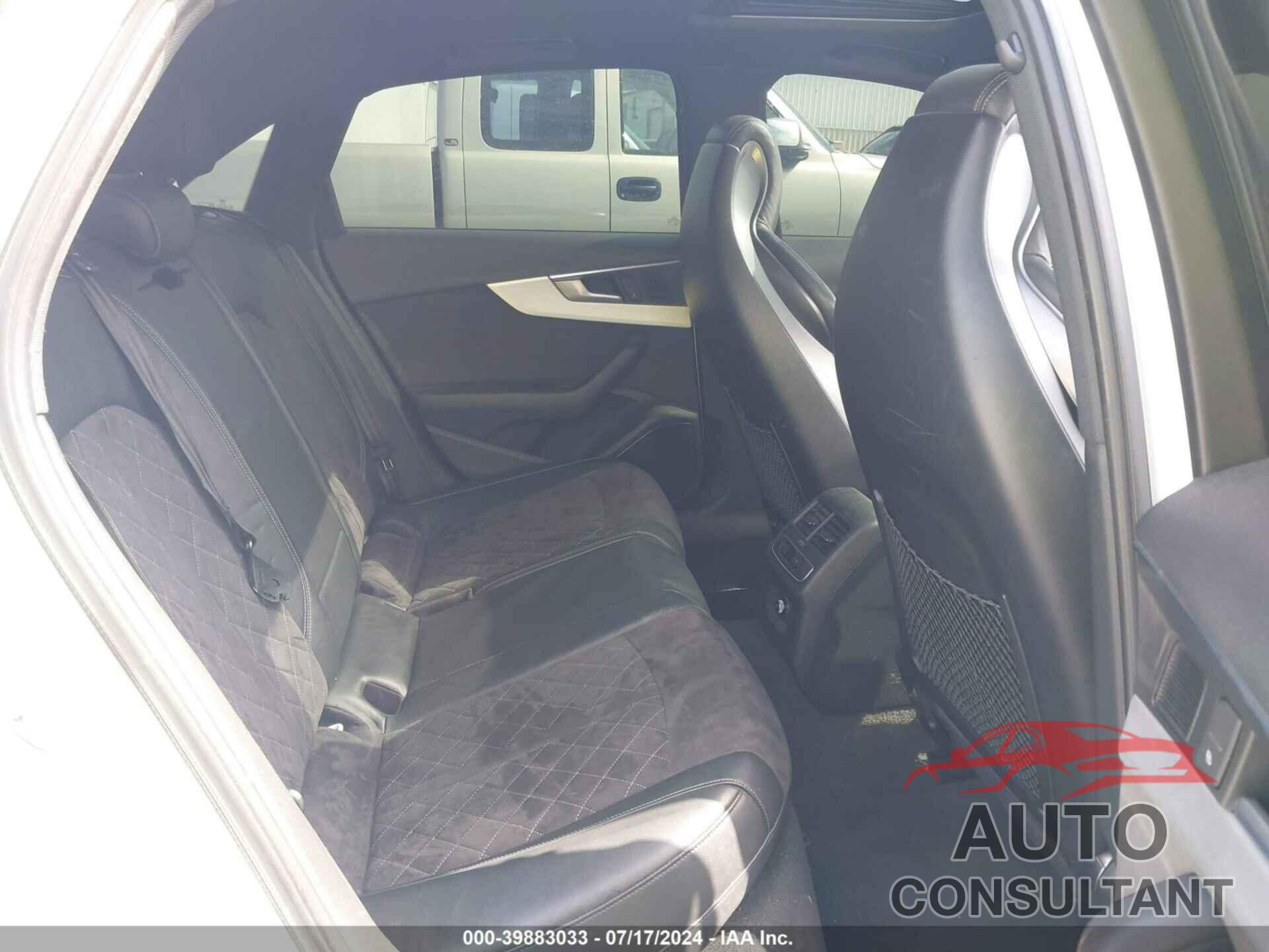 AUDI S4 2018 - WAUB4AF43JA015291