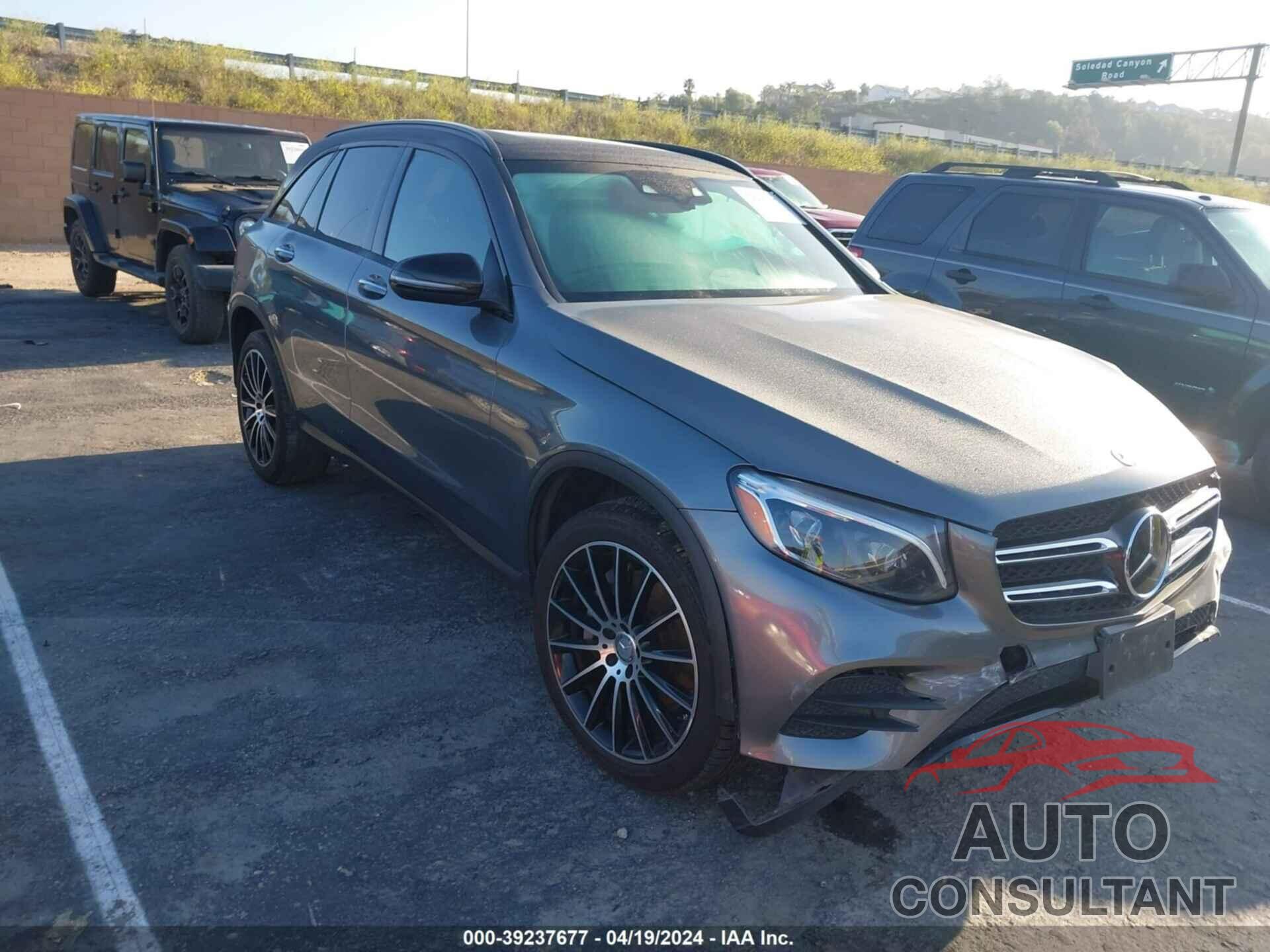 MERCEDES-BENZ GLC 300 2017 - WDC0G4JB3HF154224