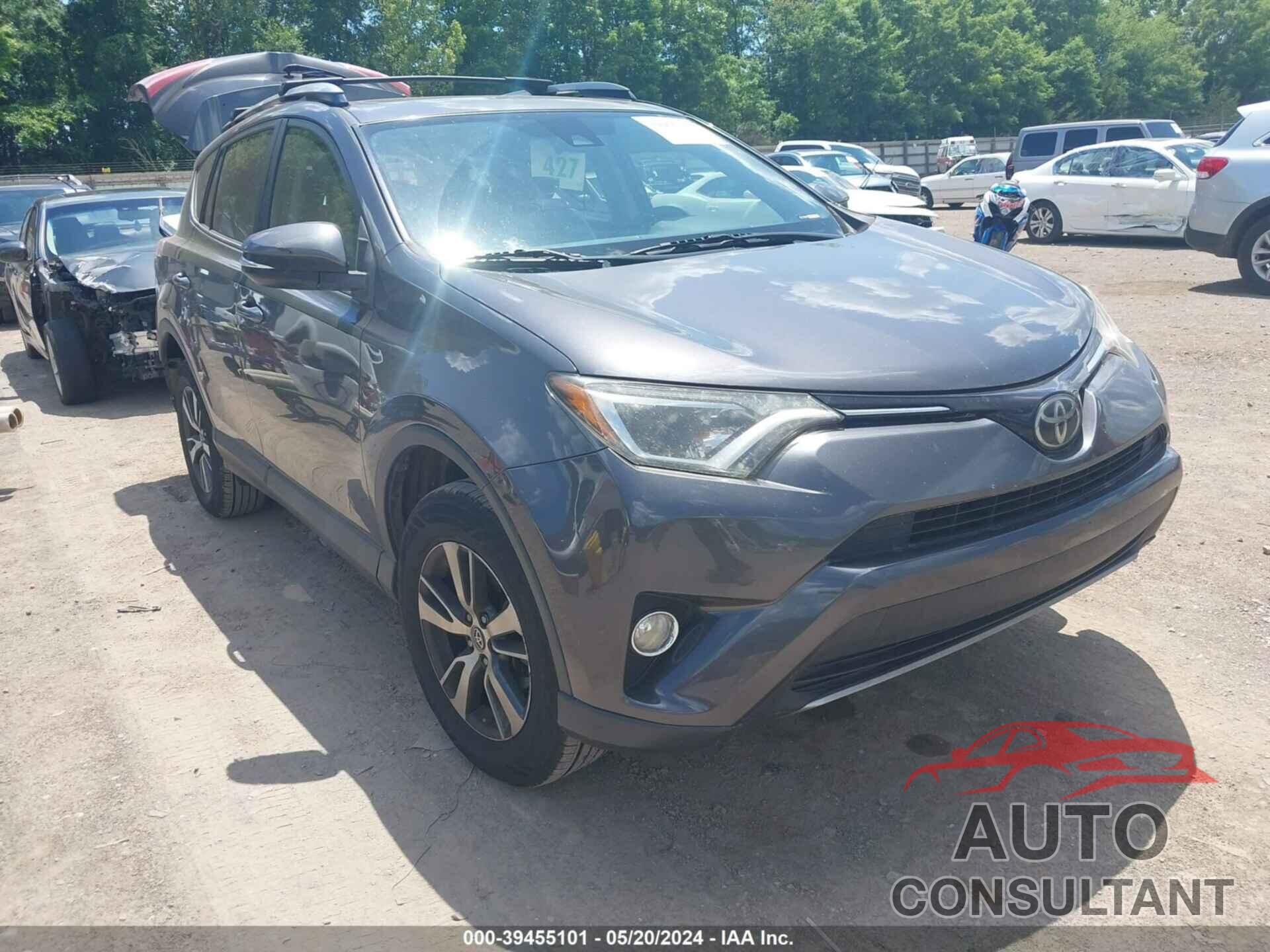 TOYOTA RAV4 2017 - JTMWFREV6HJ149858