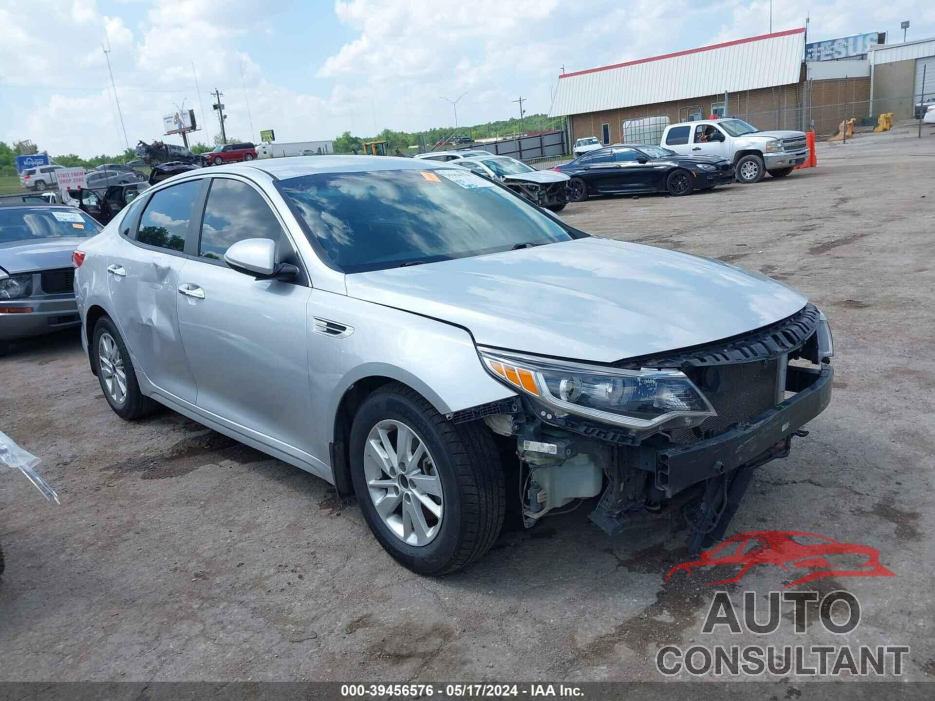 KIA OPTIMA 2016 - KNAGT4L36G5104053