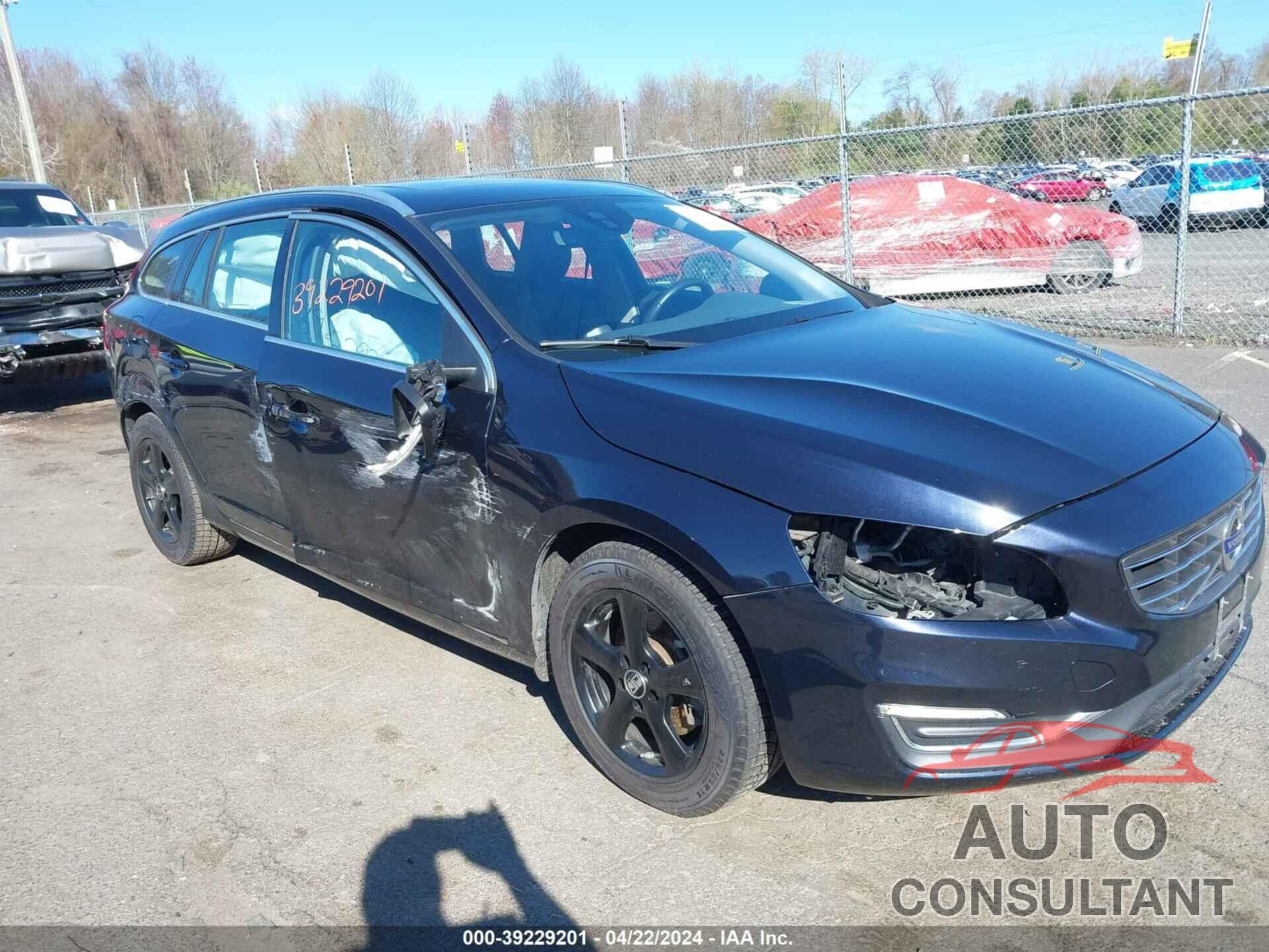 VOLVO V60 2017 - YV140MEK4H1333546