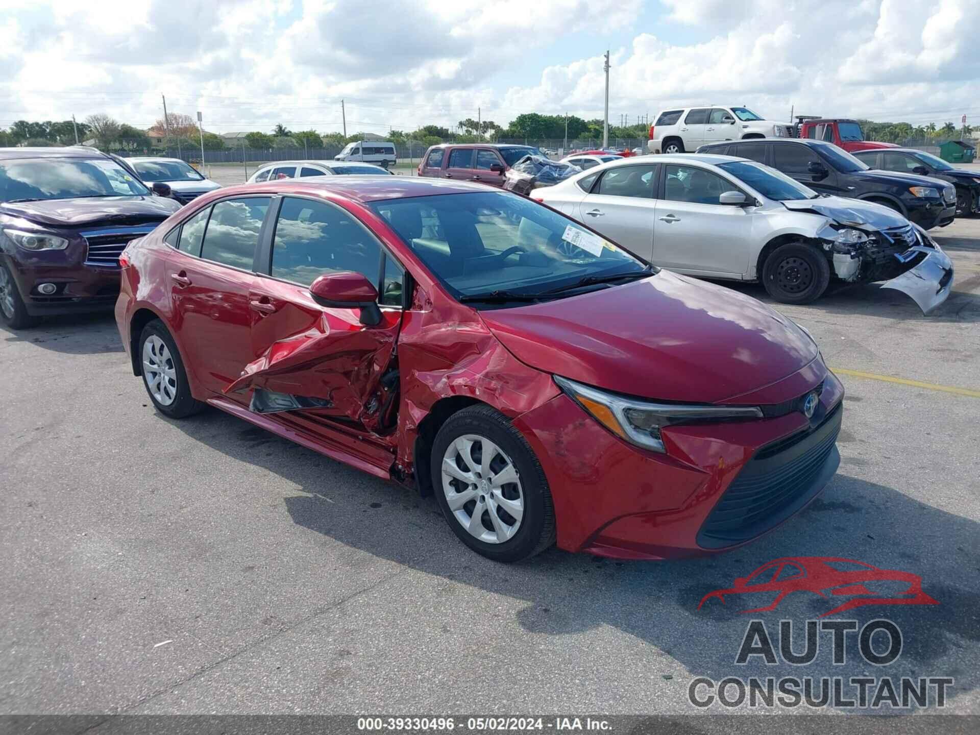 TOYOTA COROLLA 2023 - JTDBCMFE9PJ000593