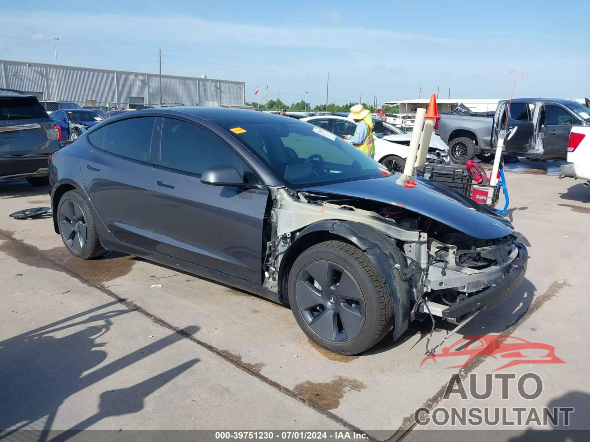 TESLA MODEL 3 2022 - 5YJ3E1EB0NF271017