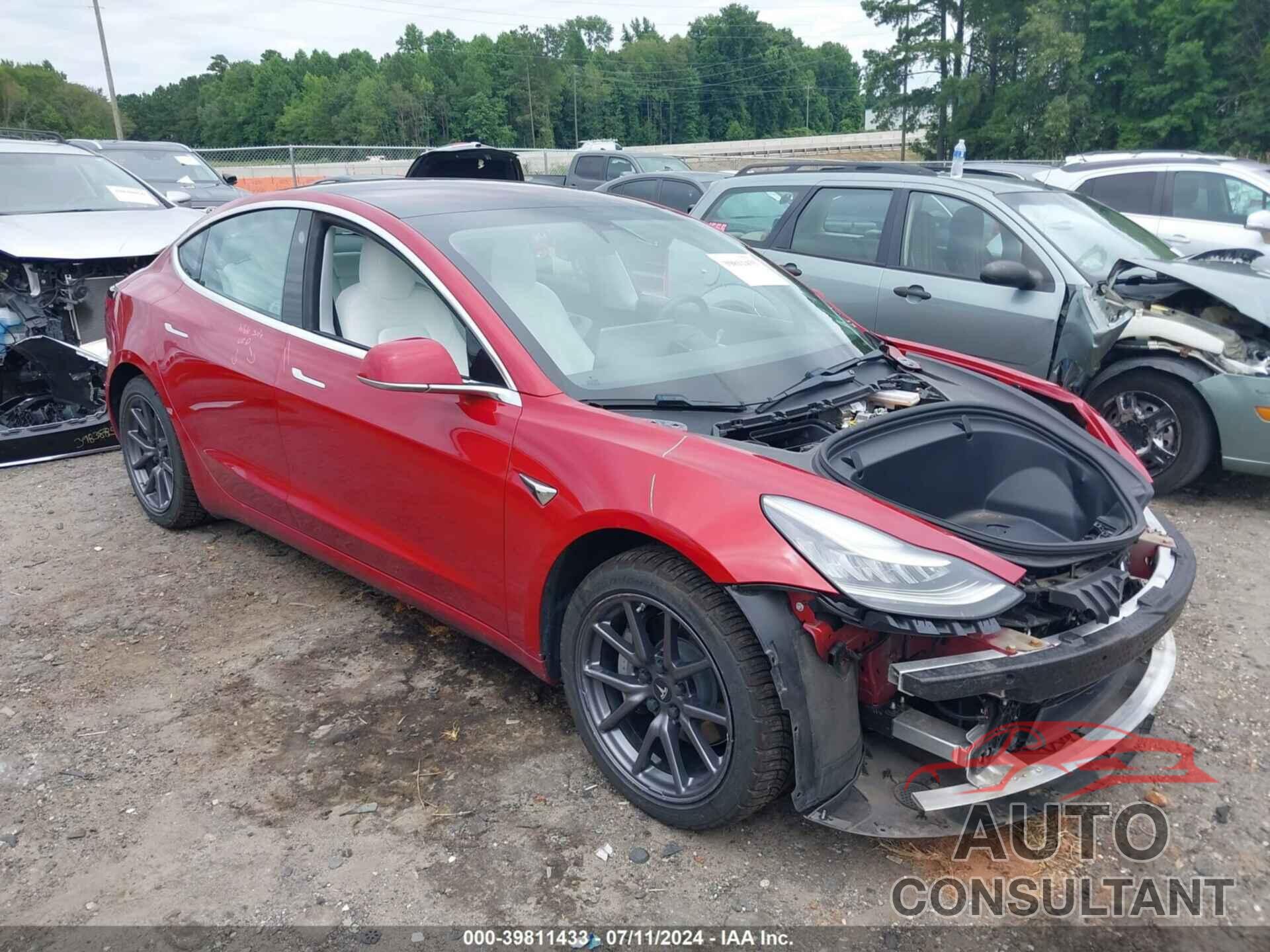 TESLA MODEL 3 2018 - 5YJ3E1EB1JF122142