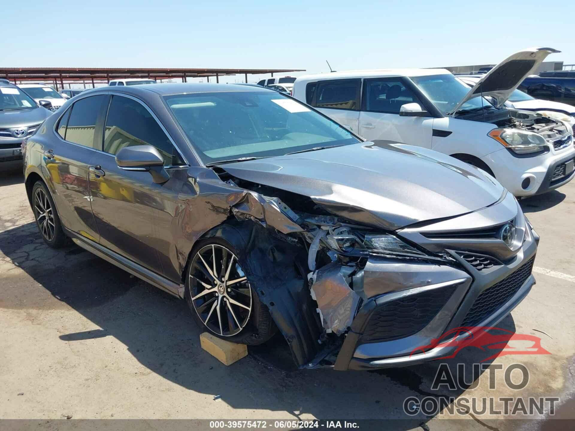 TOYOTA CAMRY 2023 - 4T1G11AK3PU745650