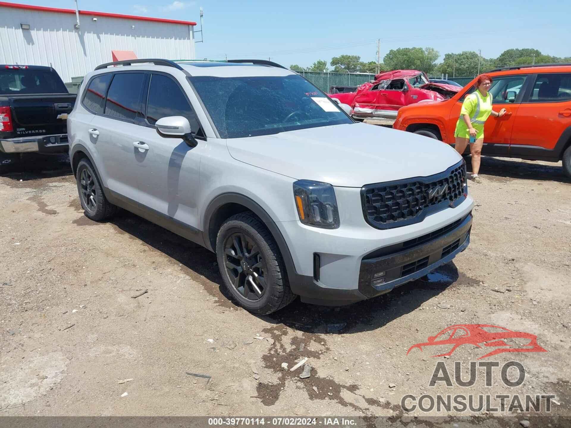 KIA TELLURIDE 2024 - 5XYP5DGC1RG421093