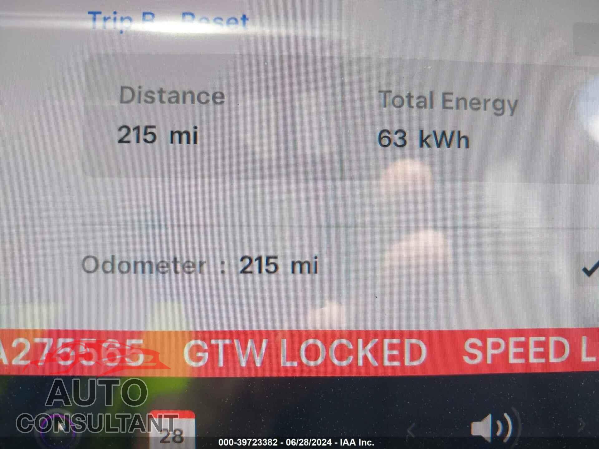 TESLA MODEL Y 2024 - 7SAYGDEE5RA275565