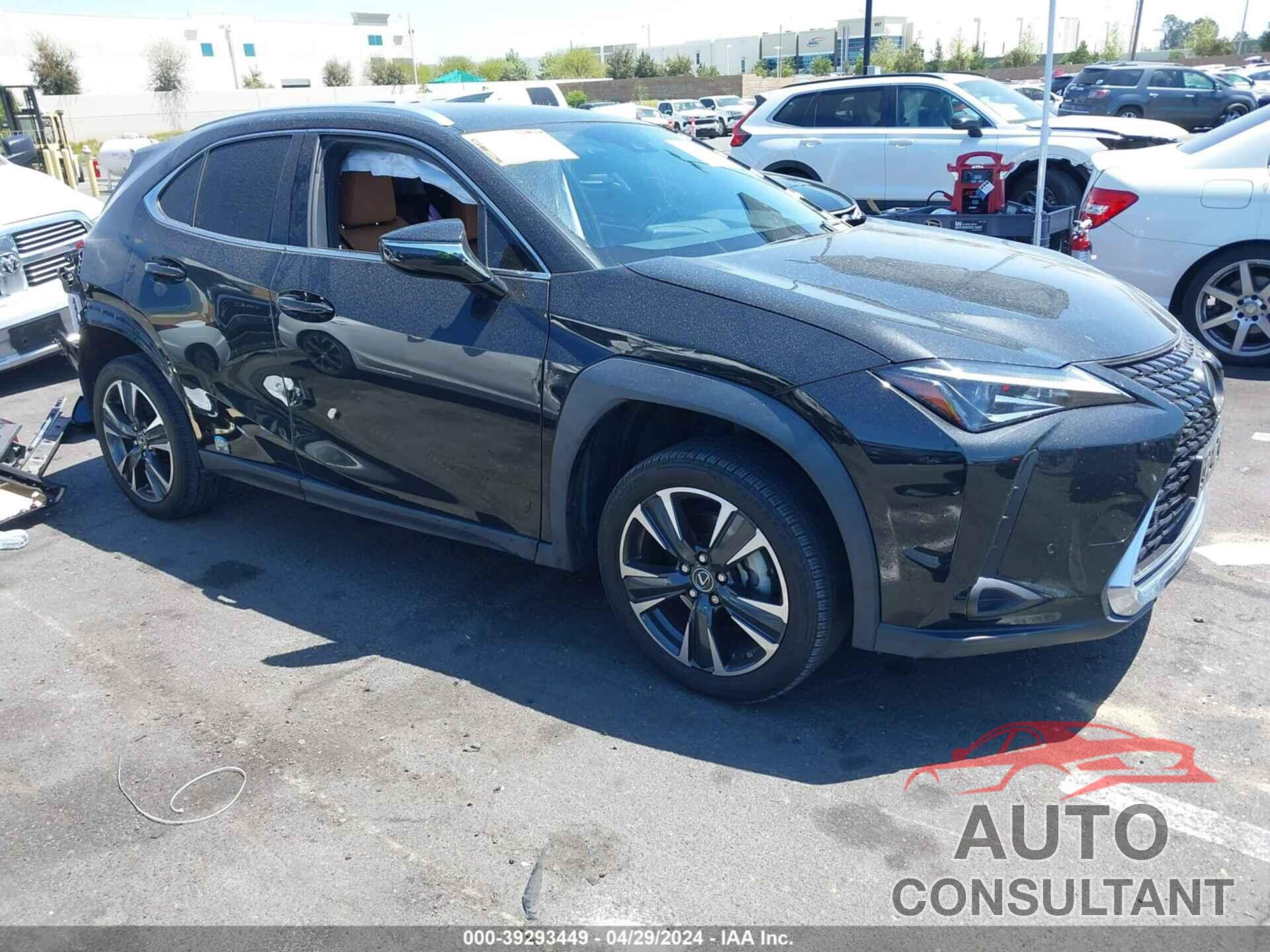 LEXUS UX 200 2021 - JTHX3JBH0M2033118