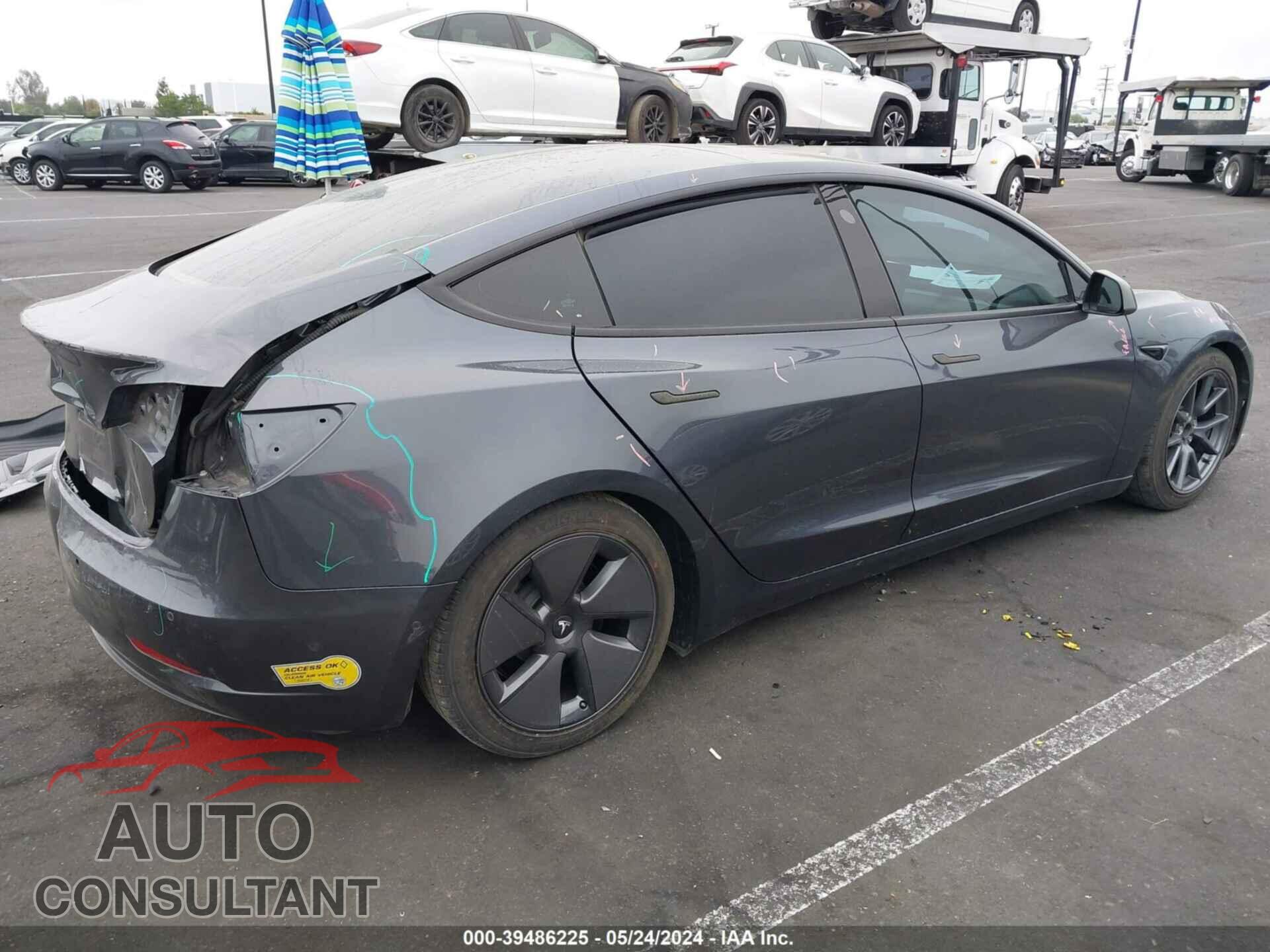 TESLA MODEL 3 2021 - 5YJ3E1EA5MF053077