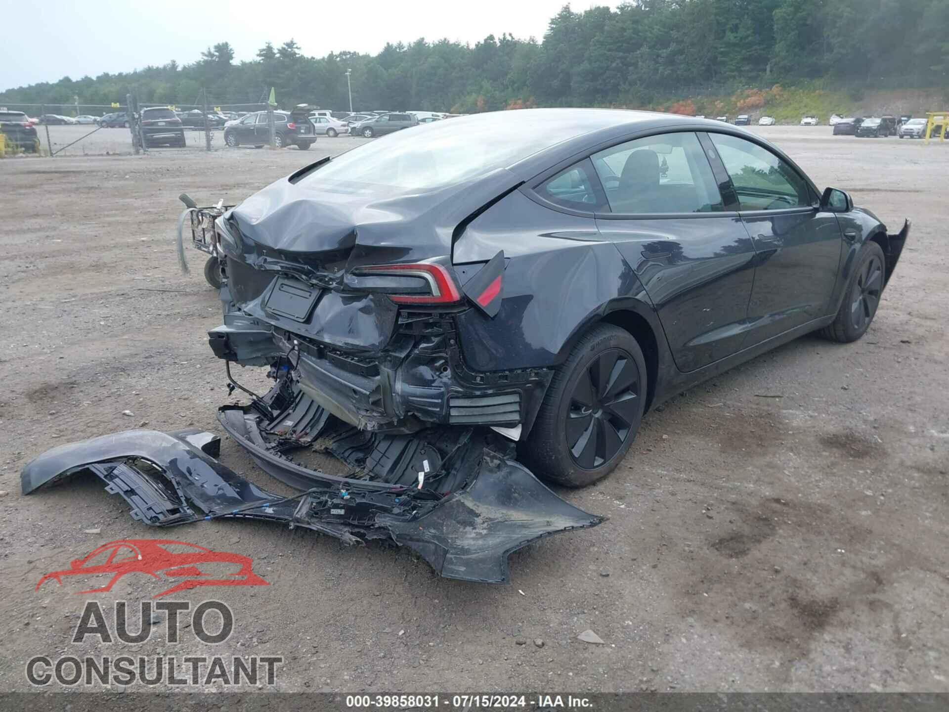 TESLA MODEL 3 2024 - 5YJ3E1EA2RF747328