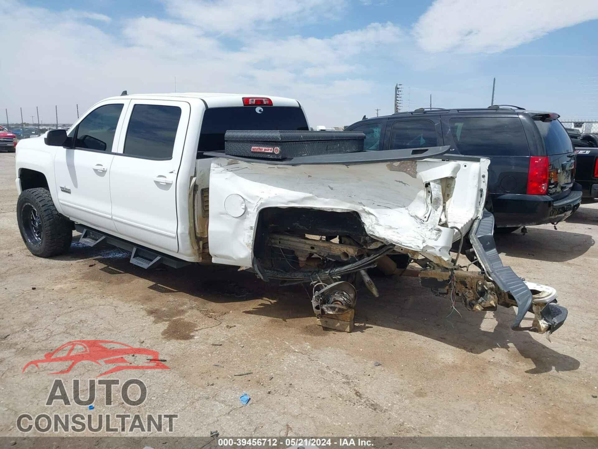 CHEVROLET SILVERADO 2018 - 3GCUKREC5JG426430
