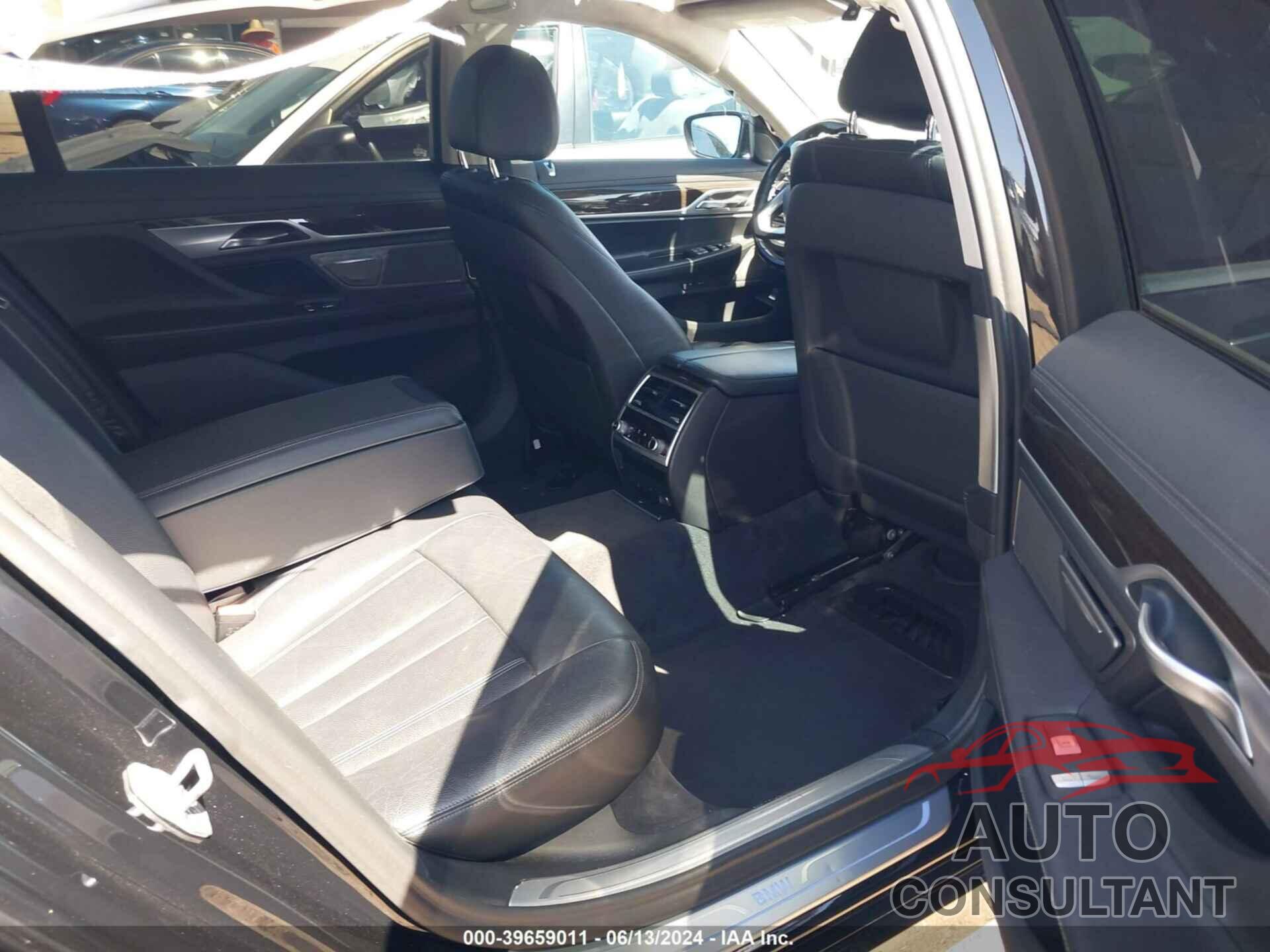 BMW 740I 2019 - WBA7E2C50KB216826