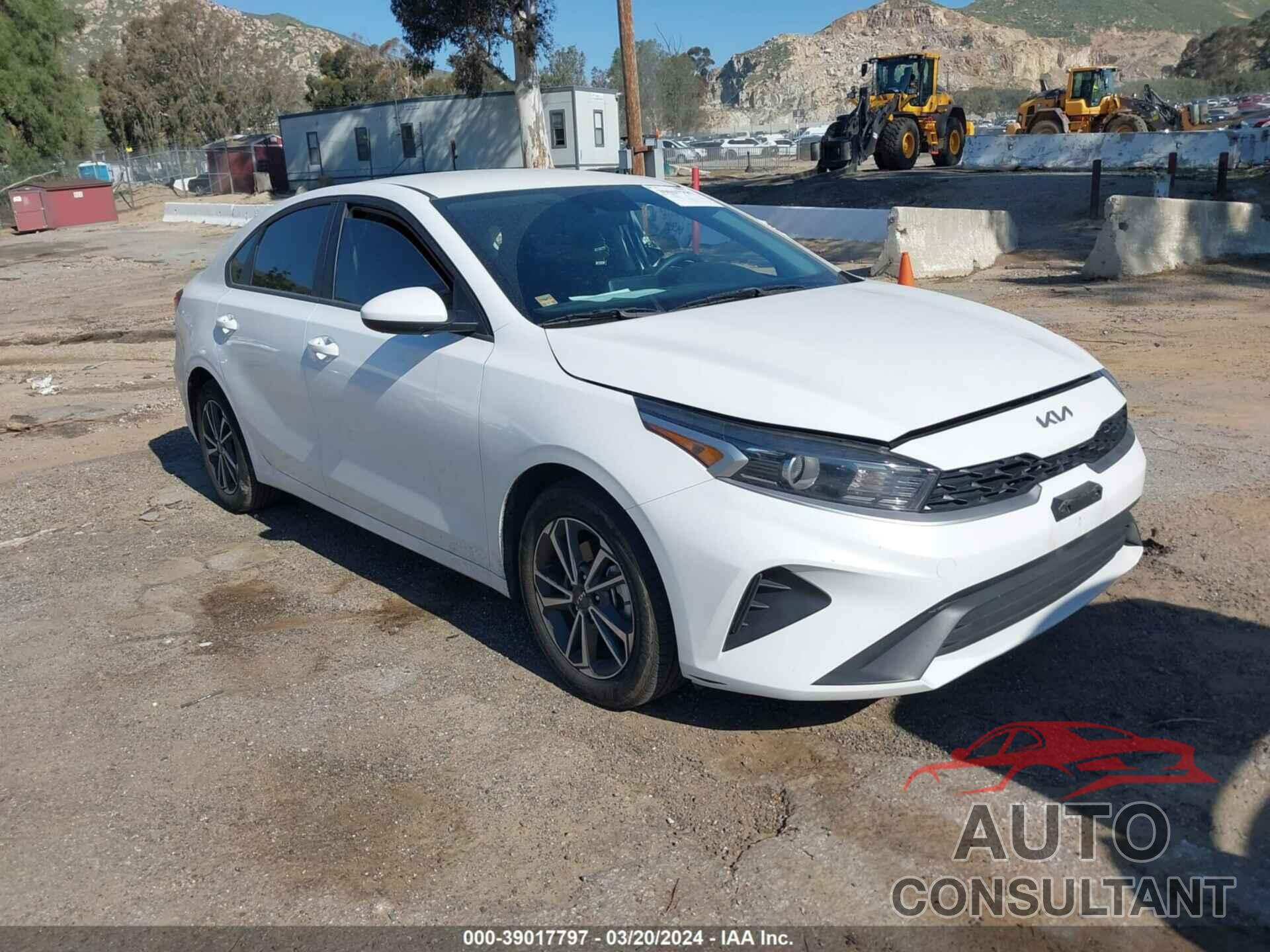 KIA FORTE 2023 - 3KPF24ADXPE558808