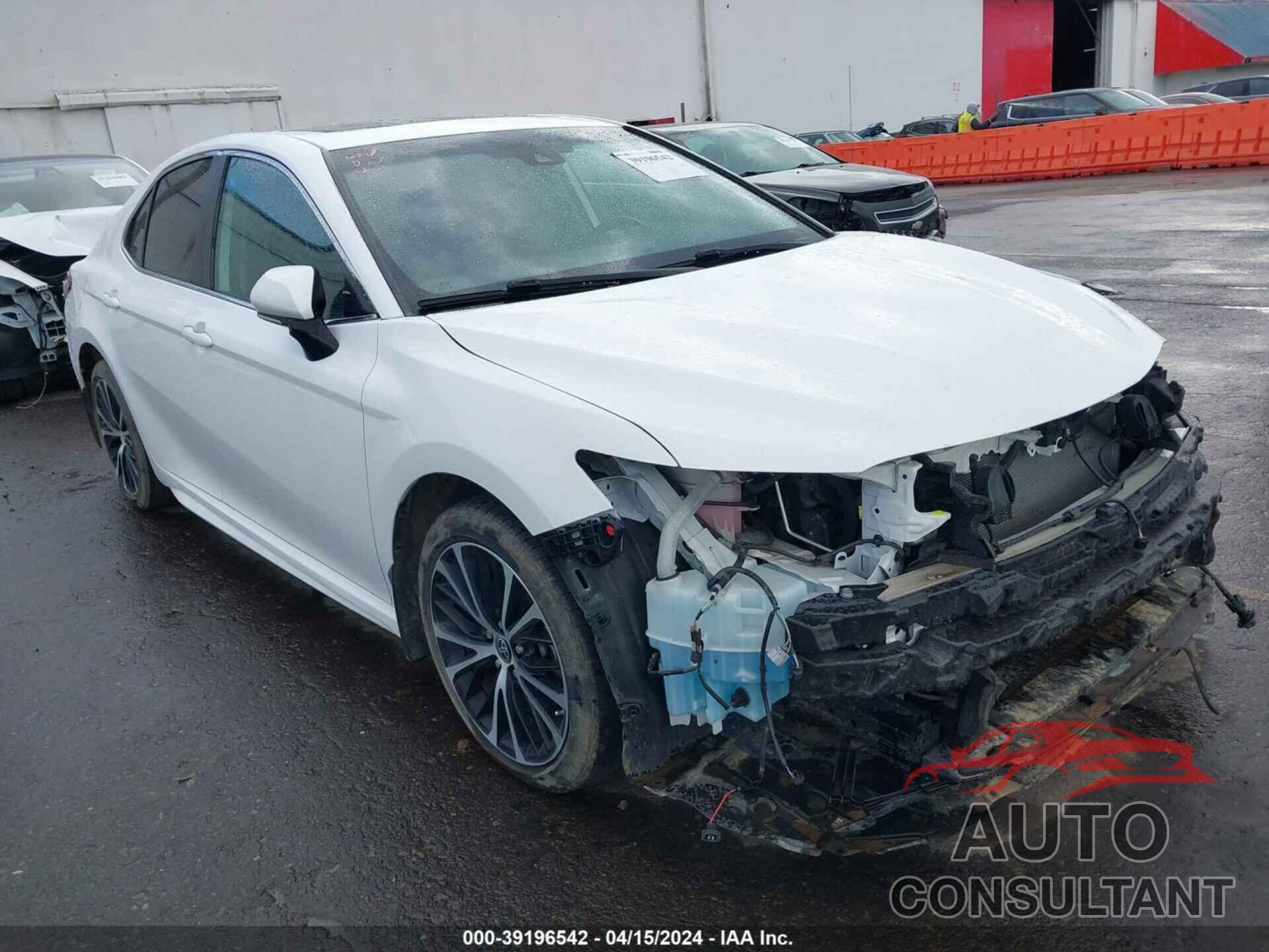 TOYOTA CAMRY 2019 - 4T1B11HK4KU223523