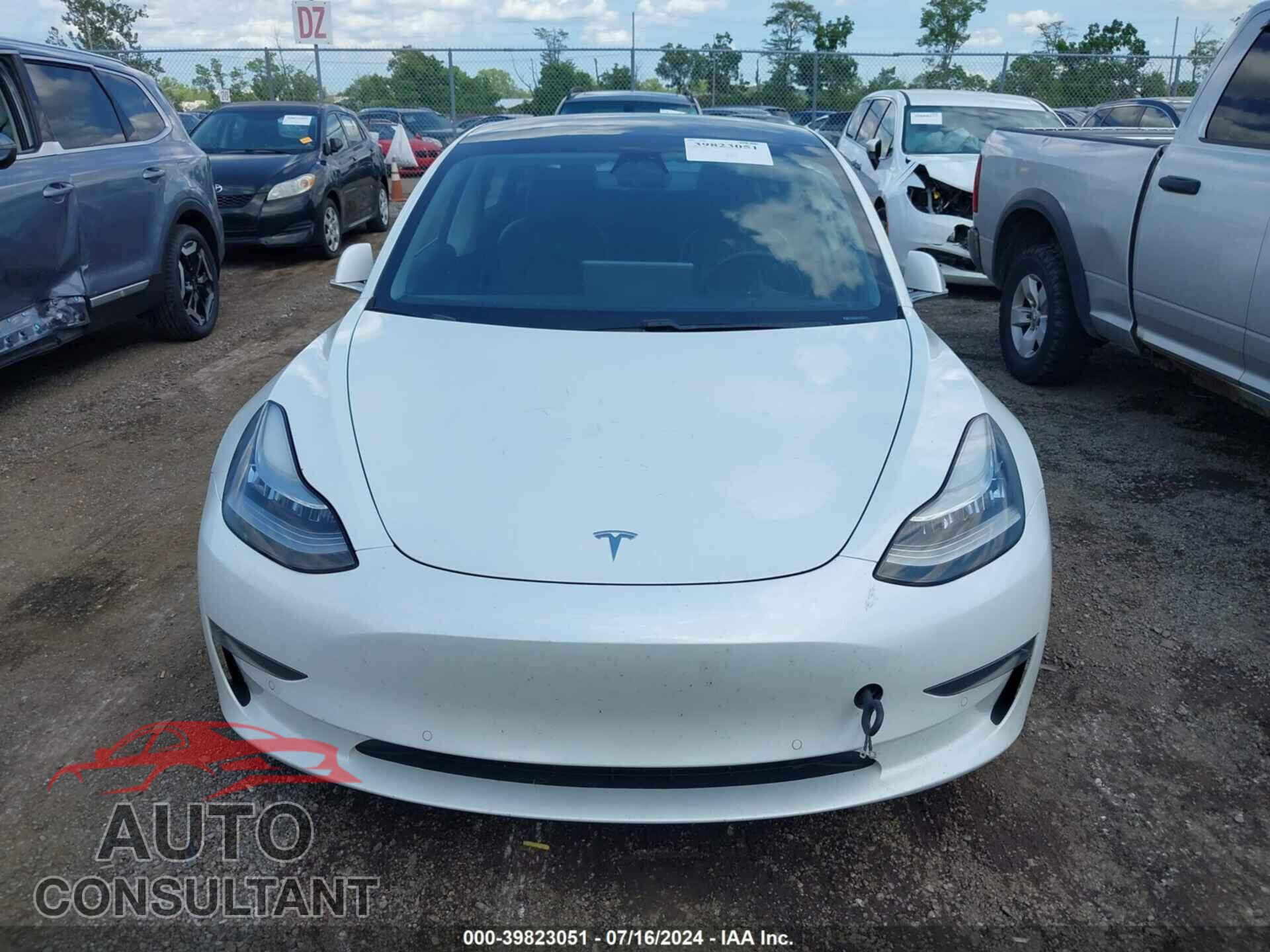 TESLA MODEL 3 2020 - 5YJ3E1EA7LF737143