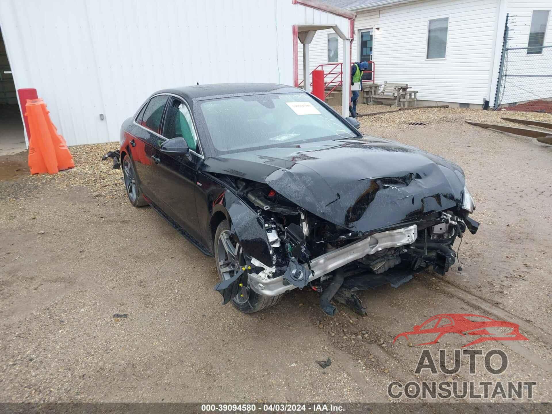 AUDI A4 2018 - WAUENAF48JN009456