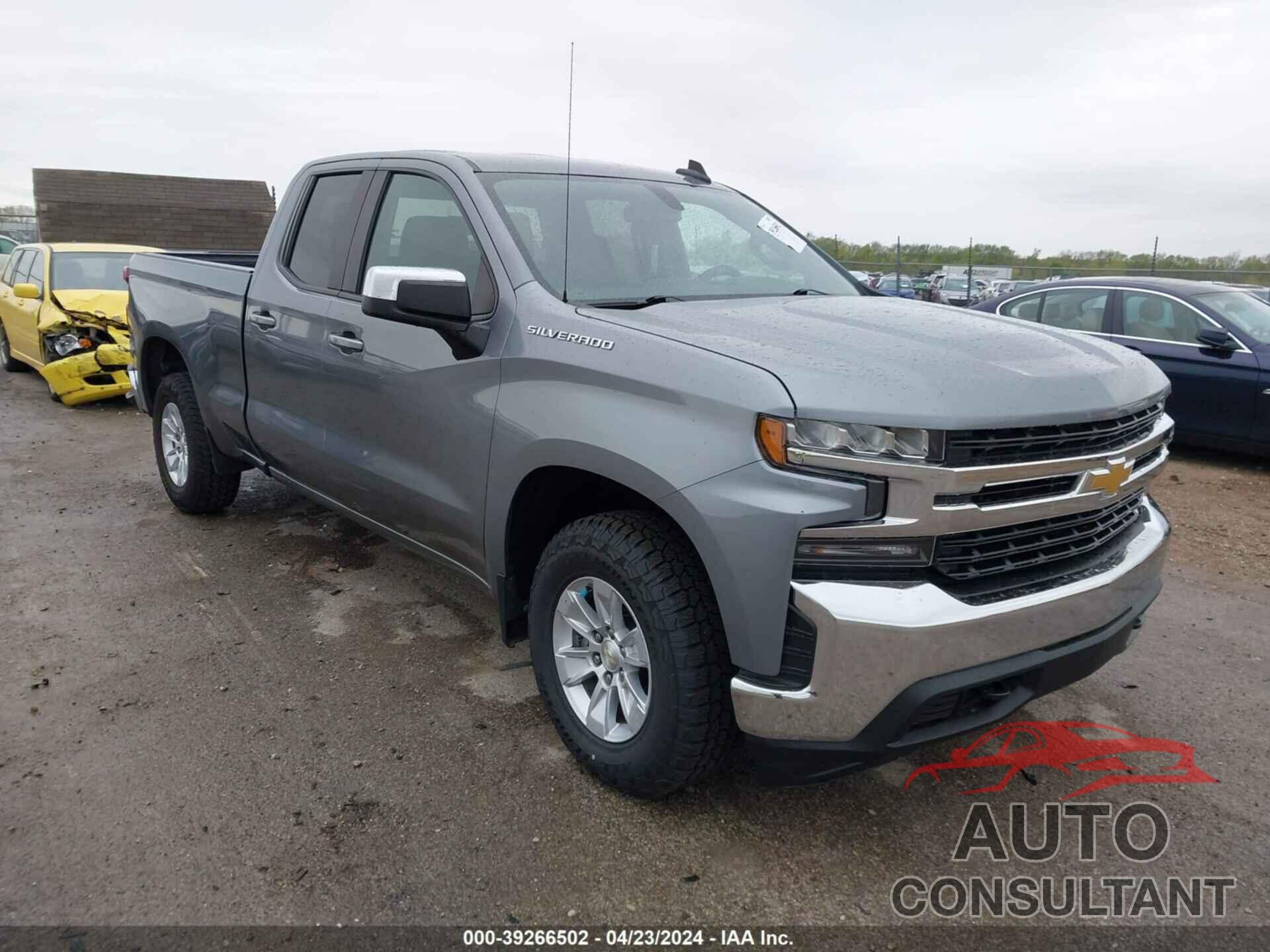 CHEVROLET SILVERADO 1500 2020 - 1GCRYDEDXLZ175844