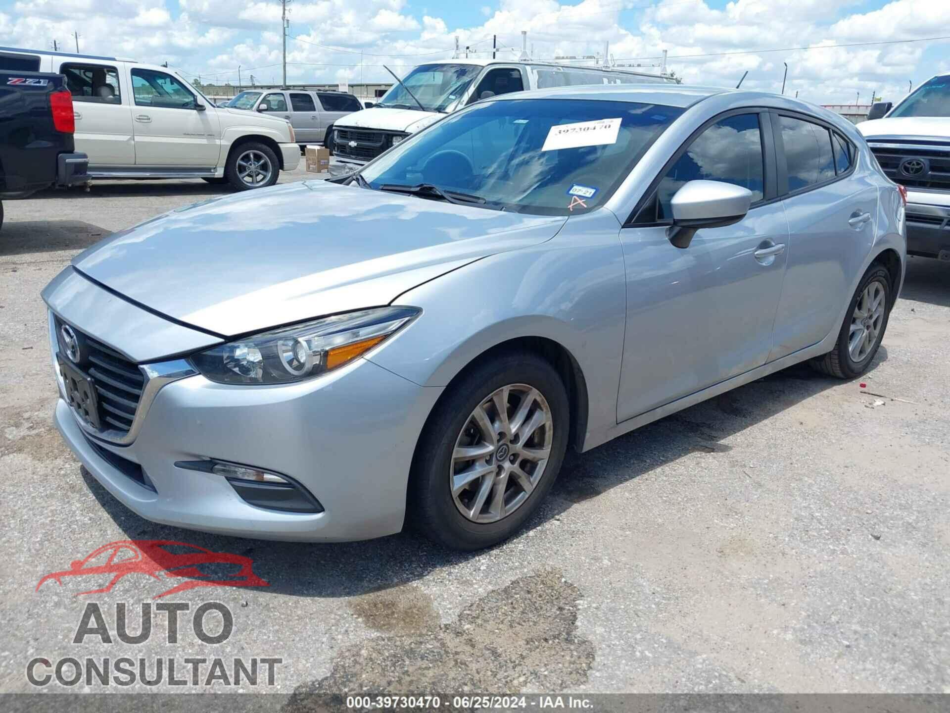 MAZDA MAZDA3 2017 - 3MZBN1K77HM133385