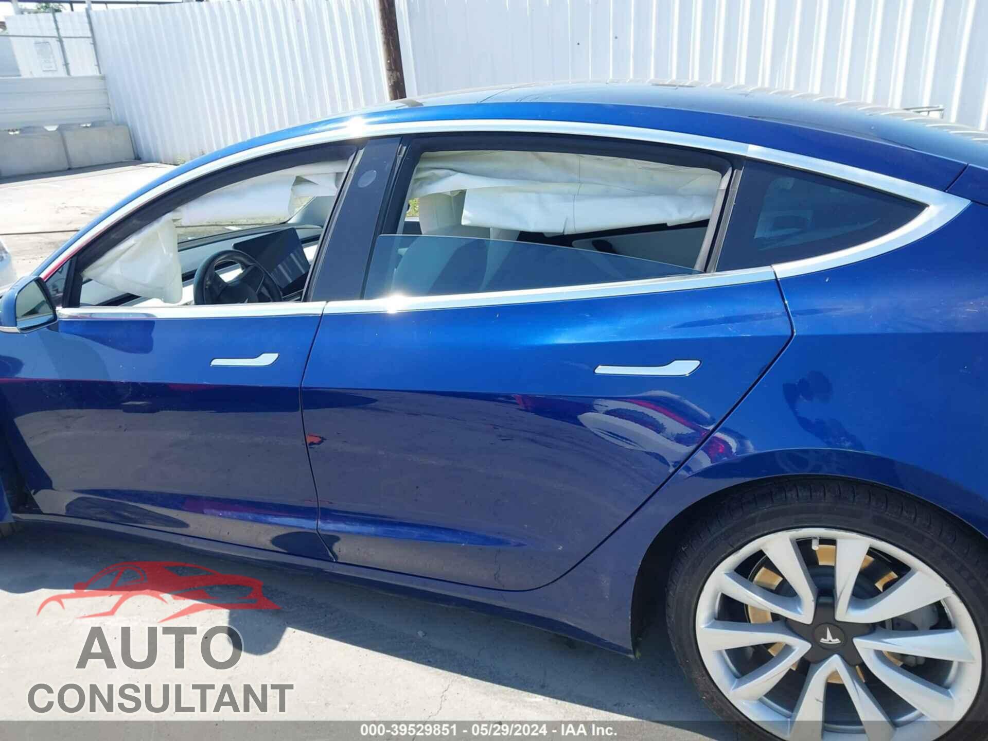 TESLA MODEL 3 2018 - 5YJ3E1EB3JF112146