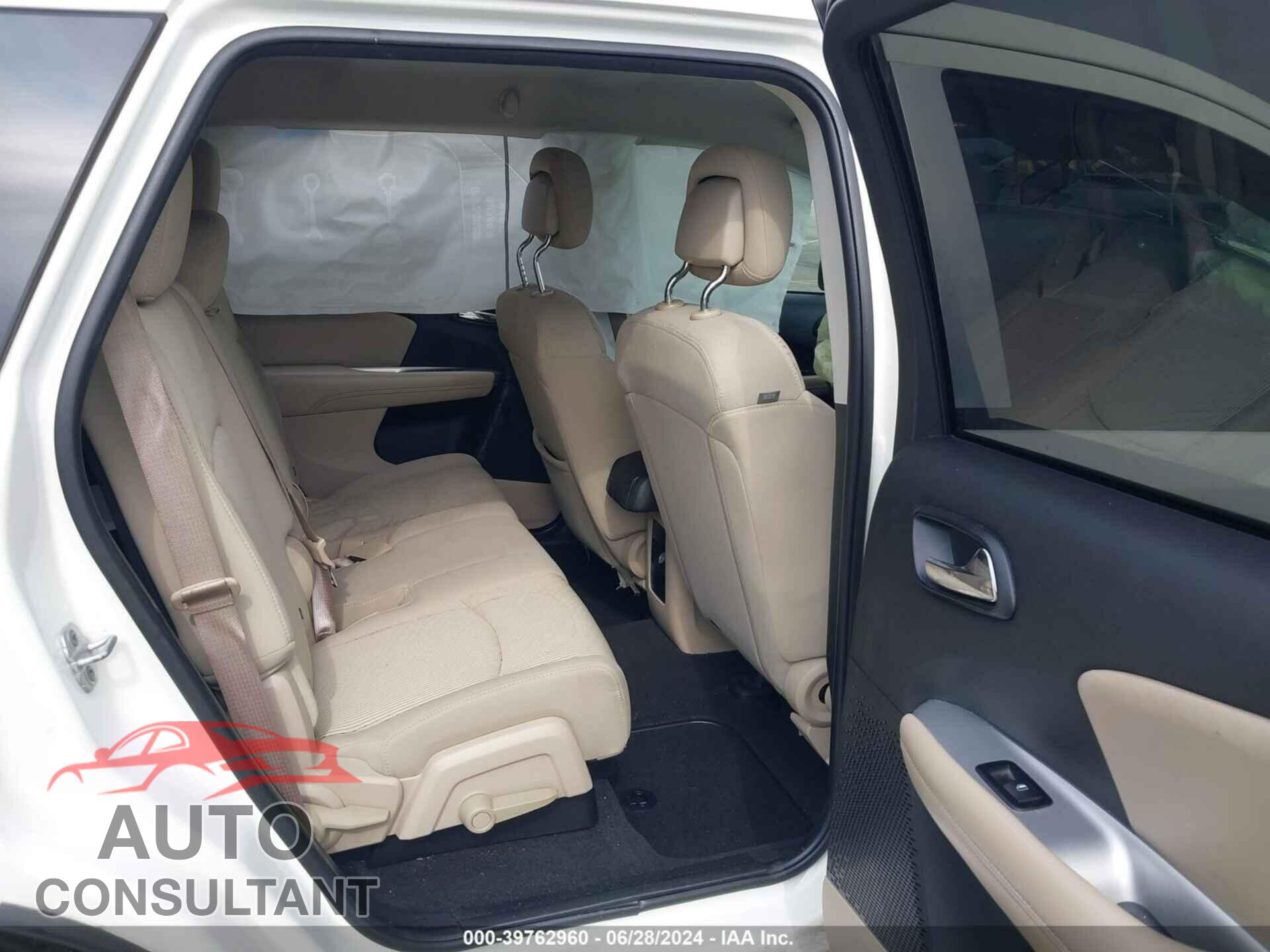 DODGE JOURNEY 2012 - 3C4PDCBG9CT144216
