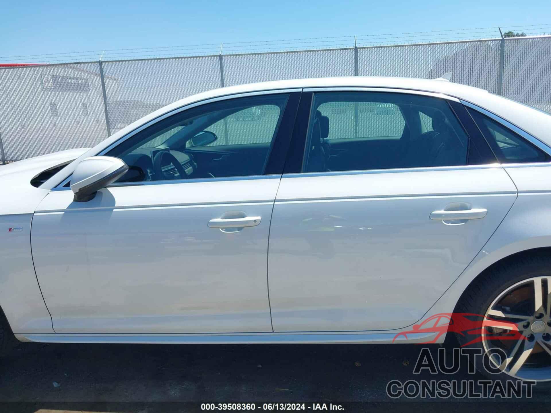 AUDI A4 2018 - WAUENAF46JN019984