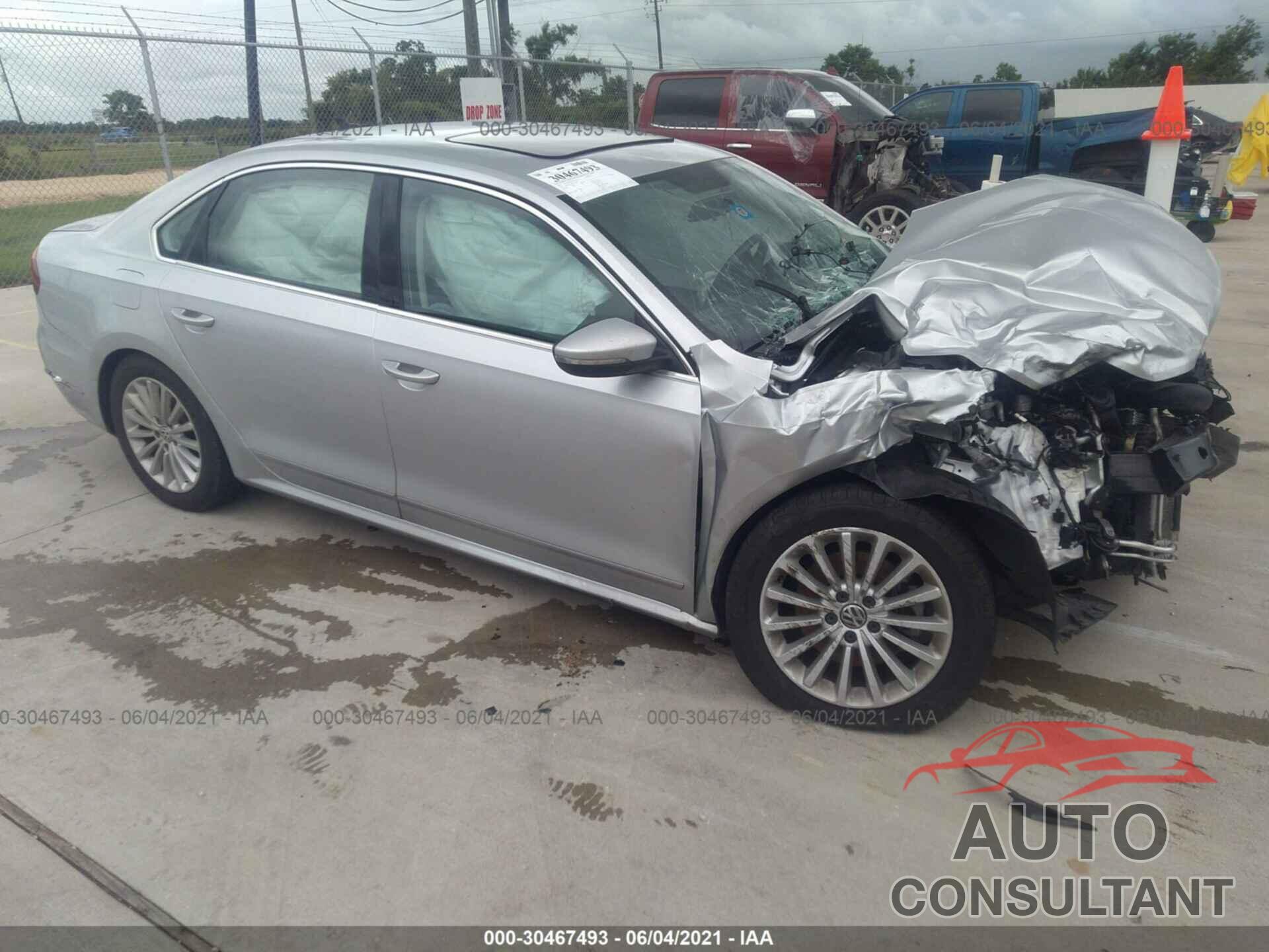 VOLKSWAGEN PASSAT 2017 - 1VWBT7A30HC042077