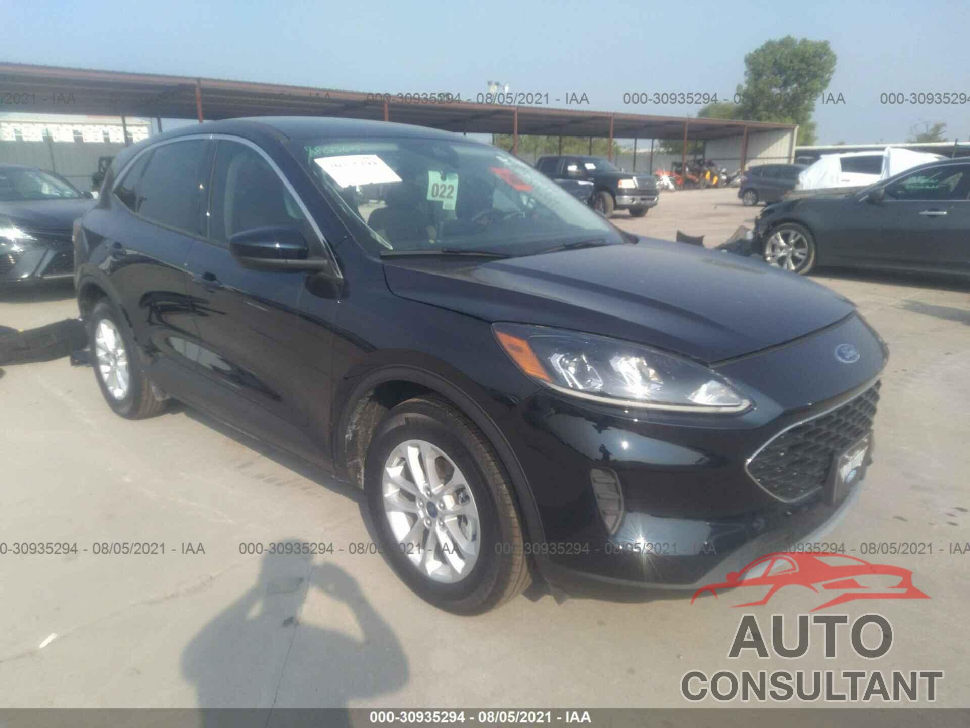 FORD ESCAPE 2021 - 1FMCU0G60MUA46143