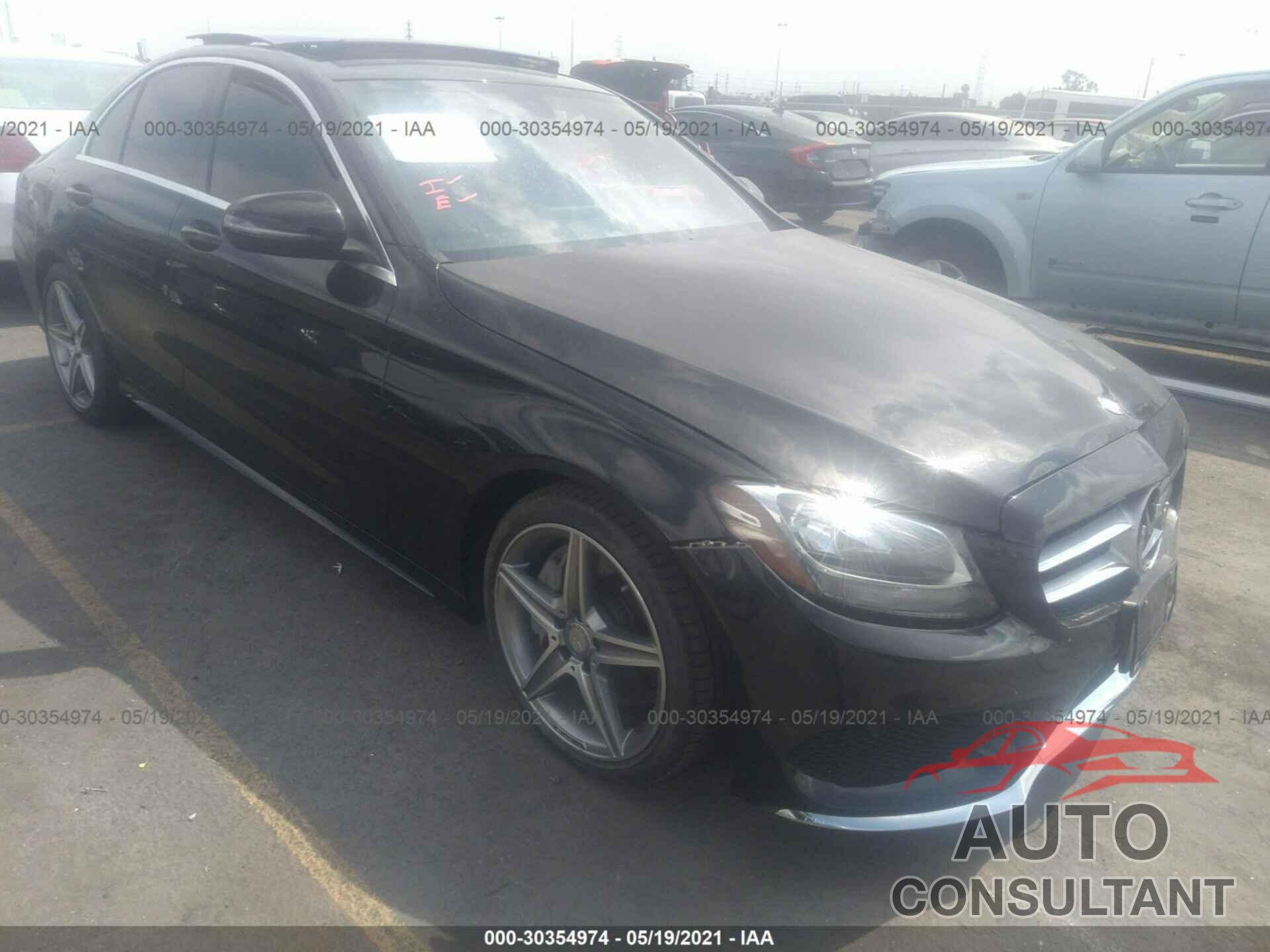 MERCEDES-BENZ C-CLASS 2016 - 55SWF4JB2GU170418