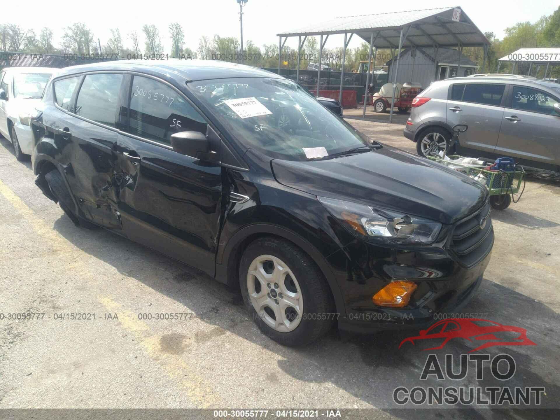 FORD ESCAPE 2018 - 1FMCU0F79JUD26519