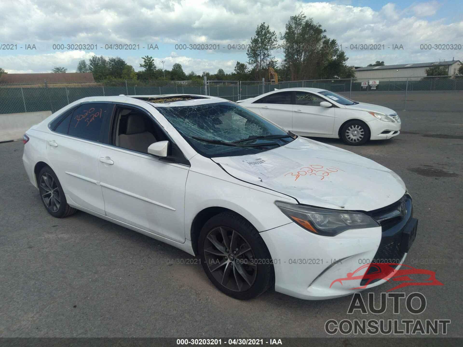 TOYOTA CAMRY 2016 - 4T1BK1FKXGU575089