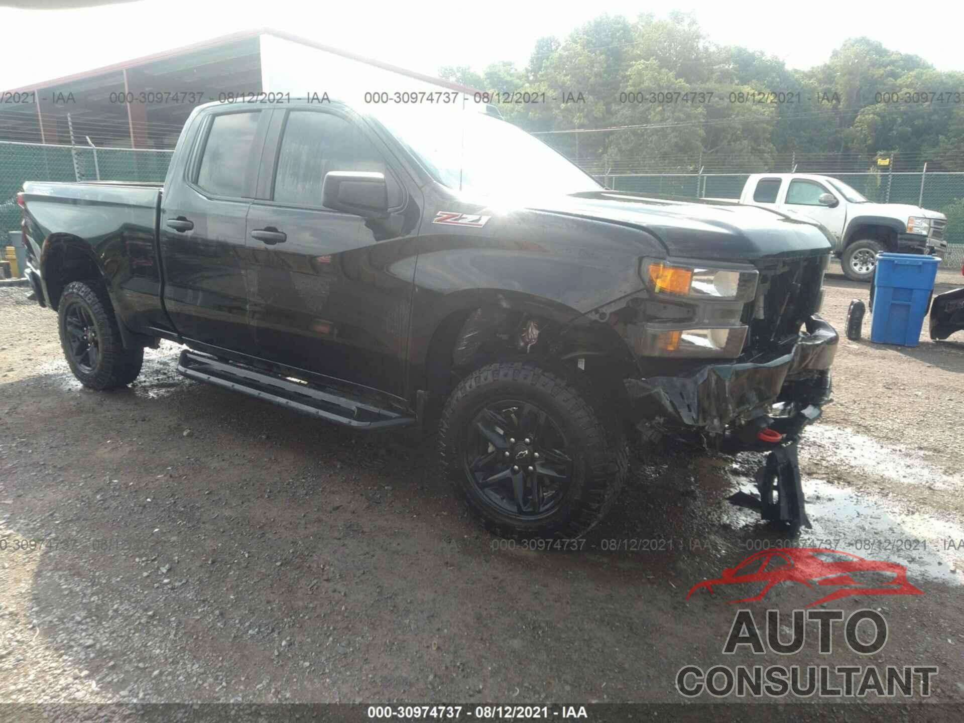 CHEVROLET SILVERADO 1500 2020 - 1GCRYCEF7LZ273466