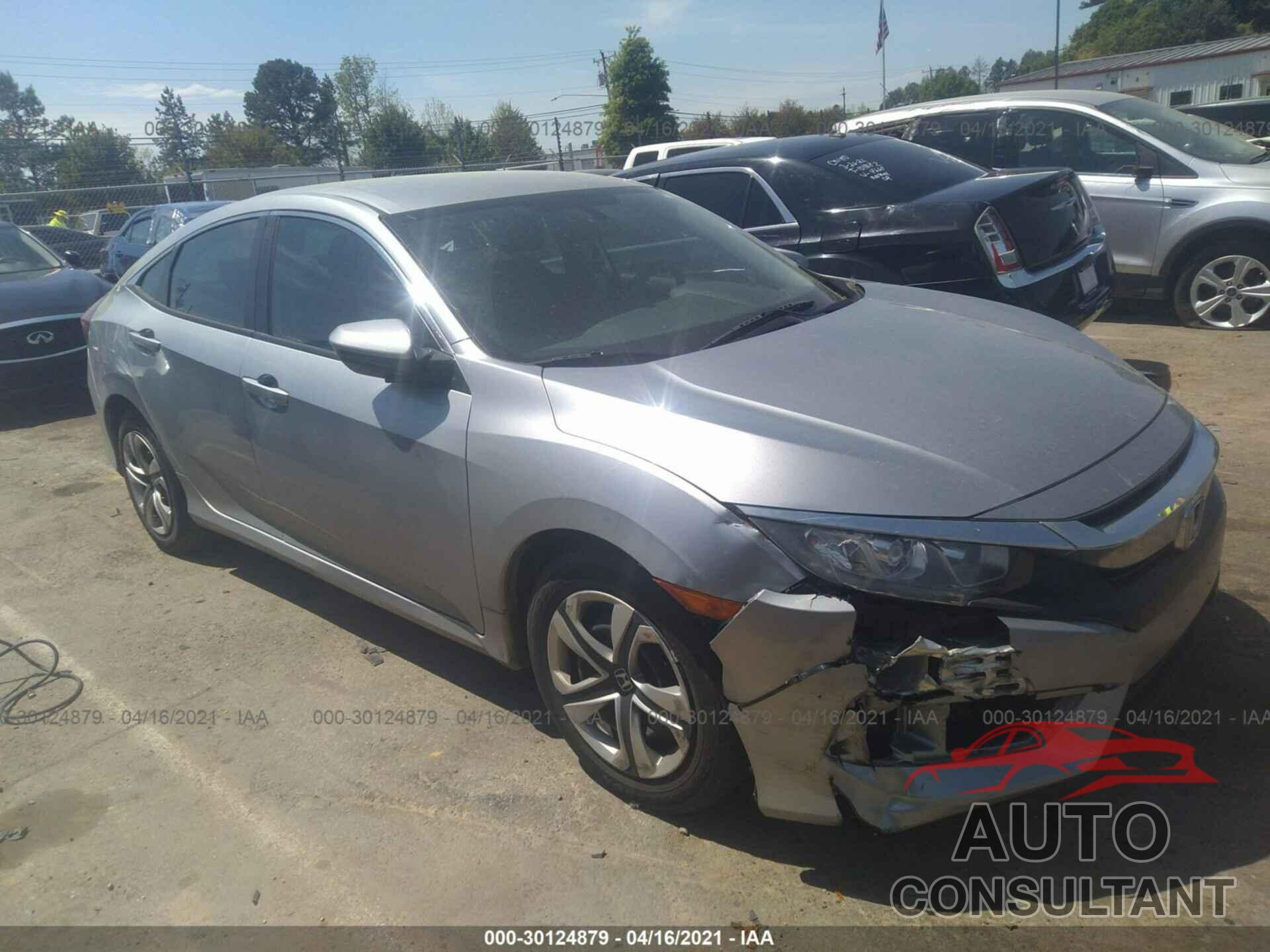 HONDA CIVIC SEDAN 2018 - 2HGFC2F55JH604108