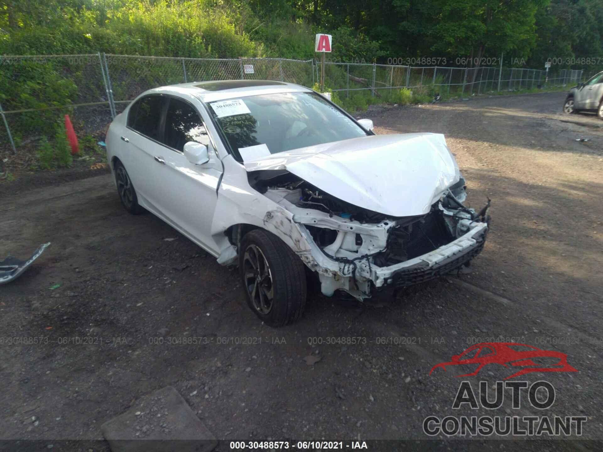 HONDA ACCORD SEDAN 2017 - 1HGCR2F82HA241884