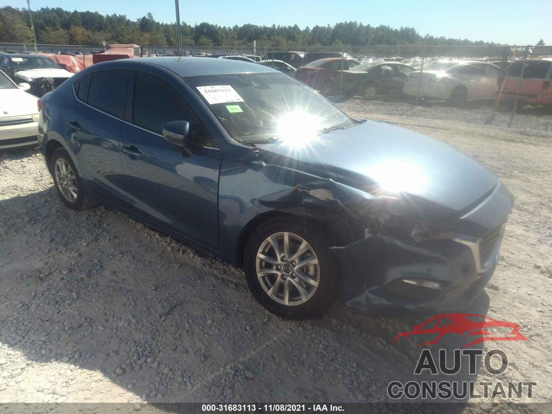MAZDA MAZDA3 4-DOOR 2018 - 3MZBN1U74JM163334